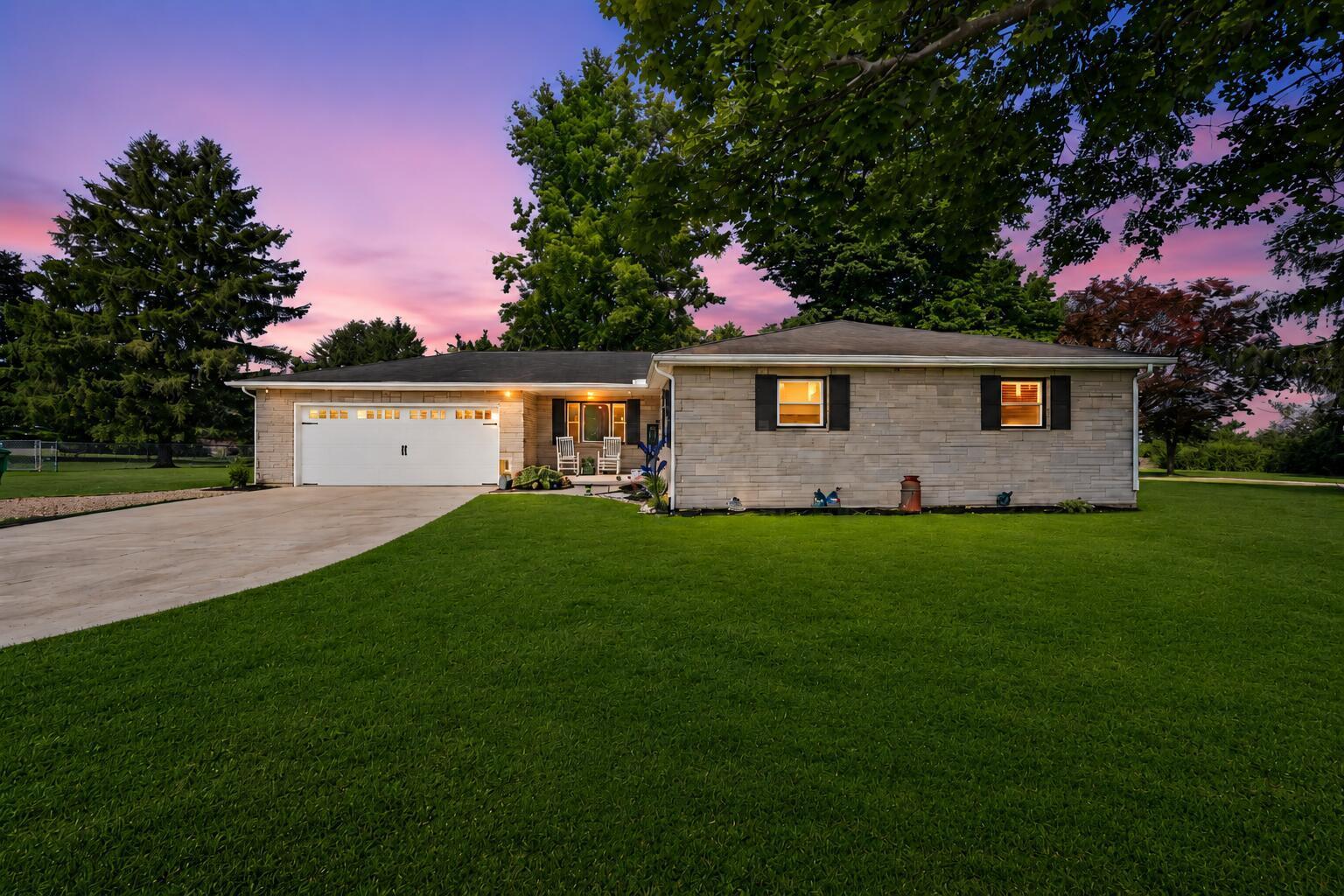 6890 State Route 13 Ne Property Photo 1