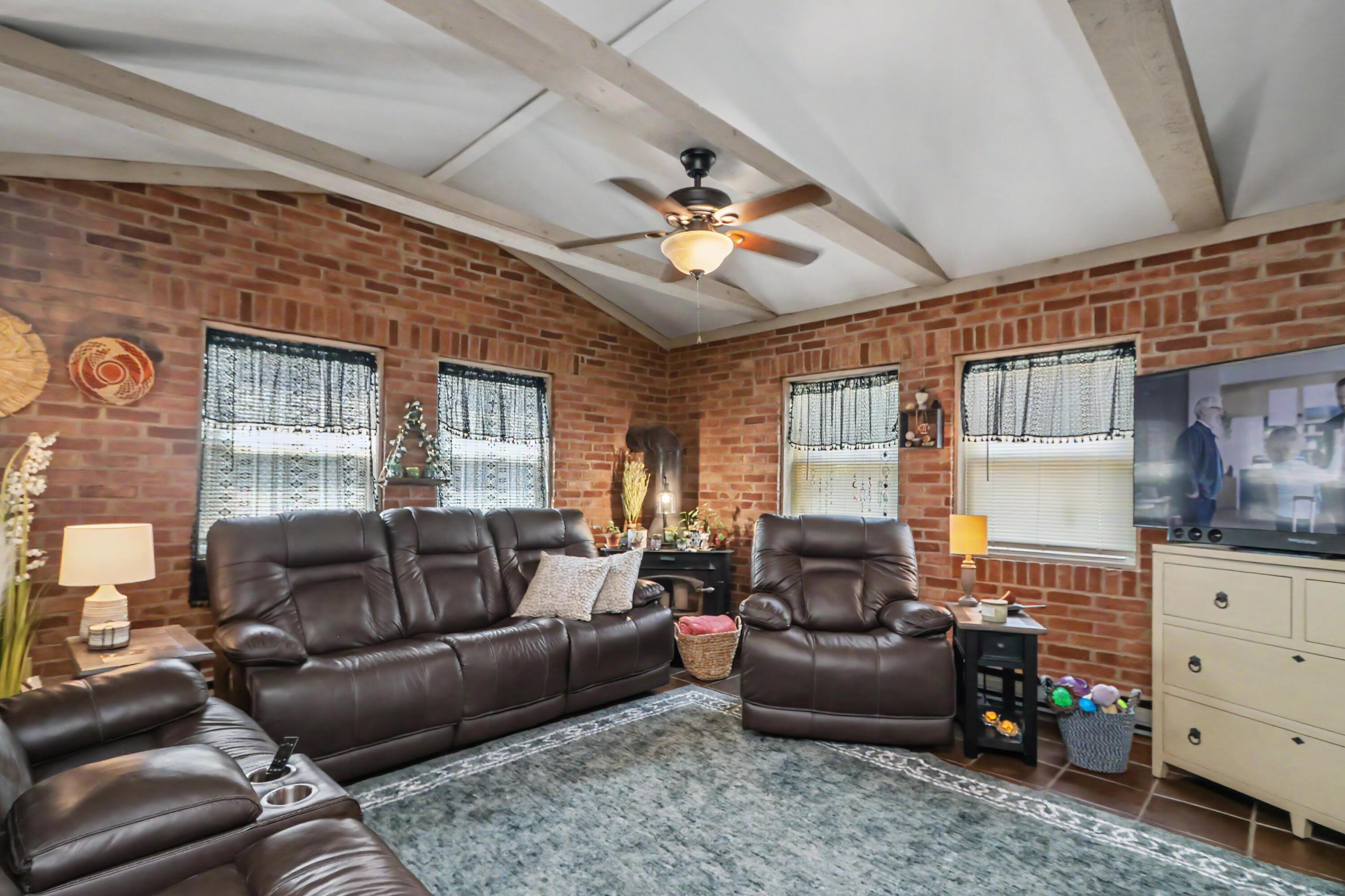 1453 Rosedale Avenue Property Photo 13