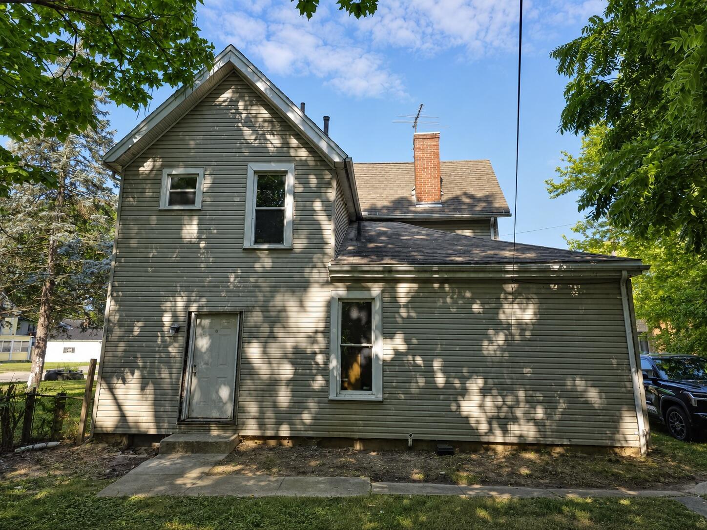 246 S Hubert Avenue Property Photo 5