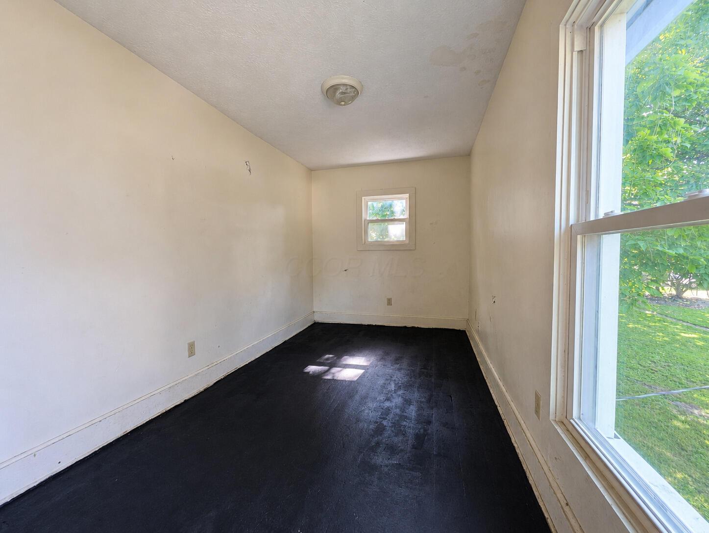 246 S Hubert Avenue Property Photo 17