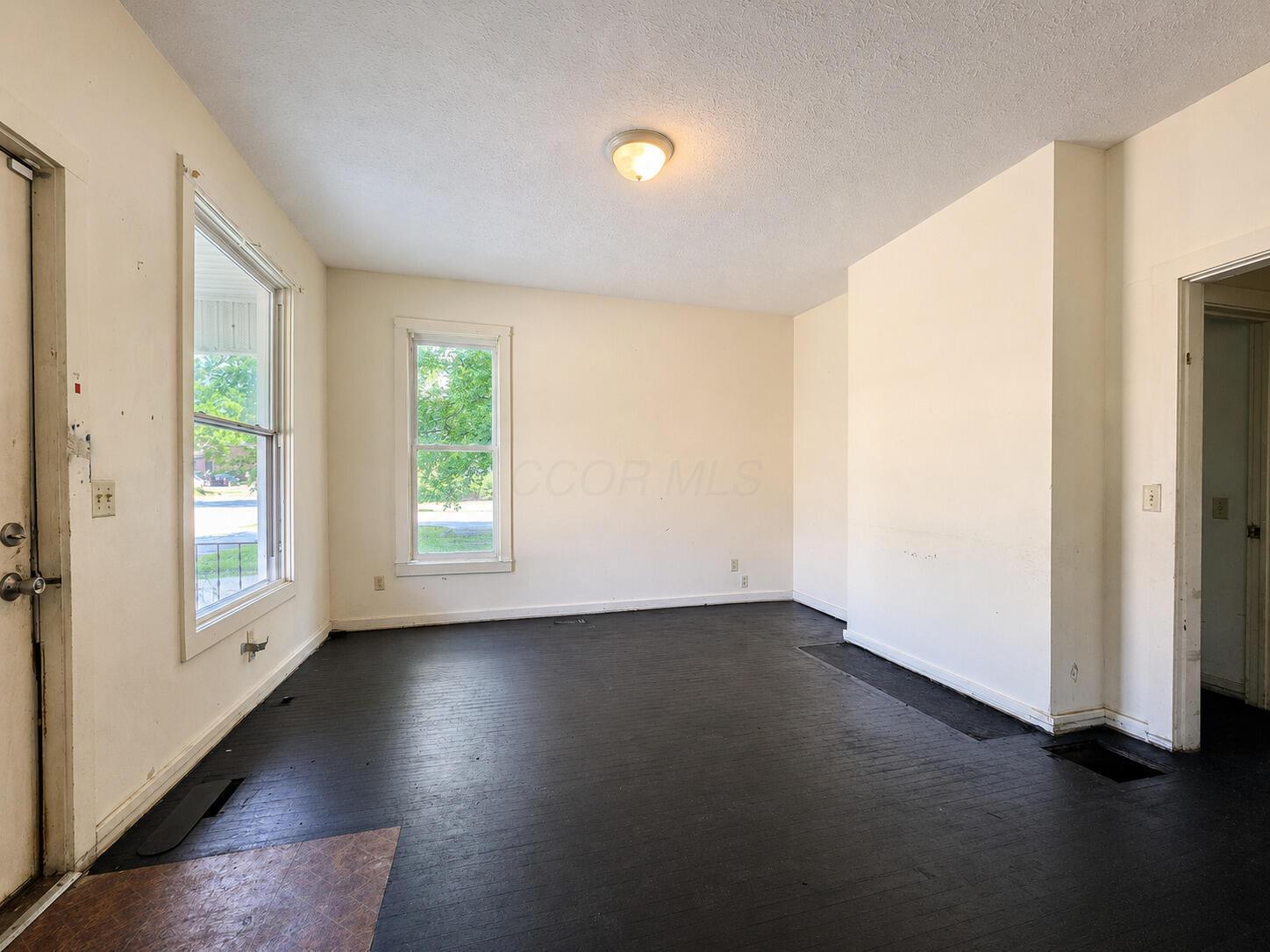 246 S Hubert Avenue Property Photo 19