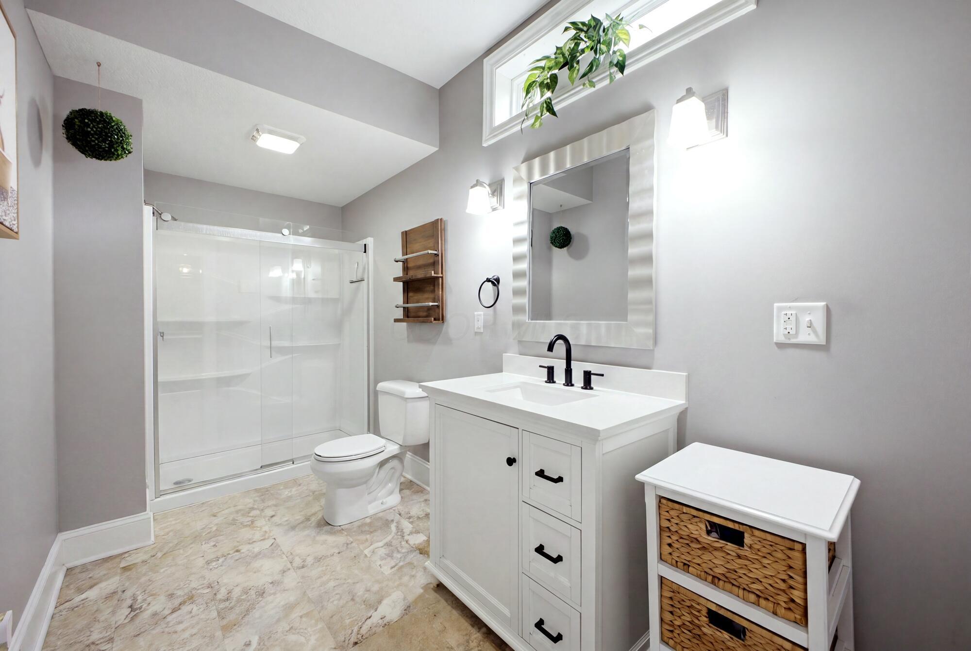 1186 N Columbus Street Property Photo 24