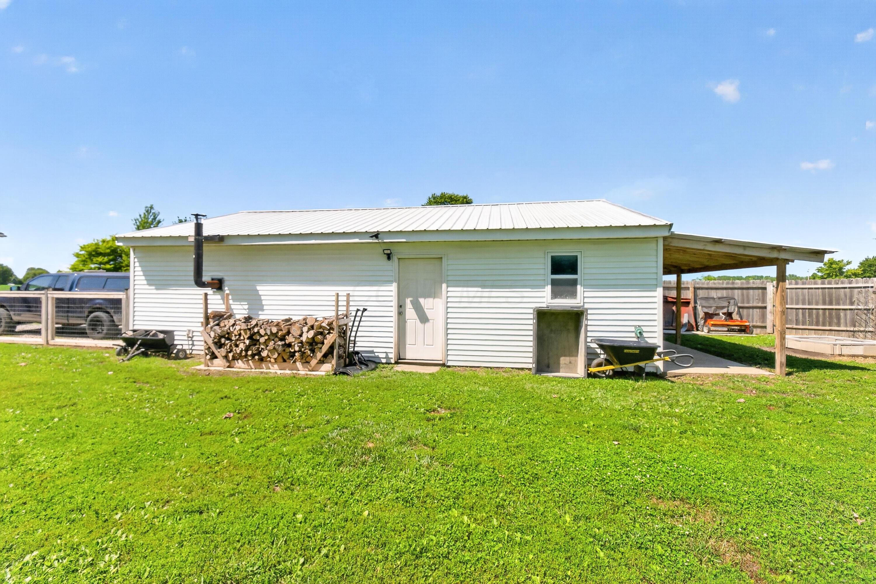 28690 Kinney Pike Property Photo 26