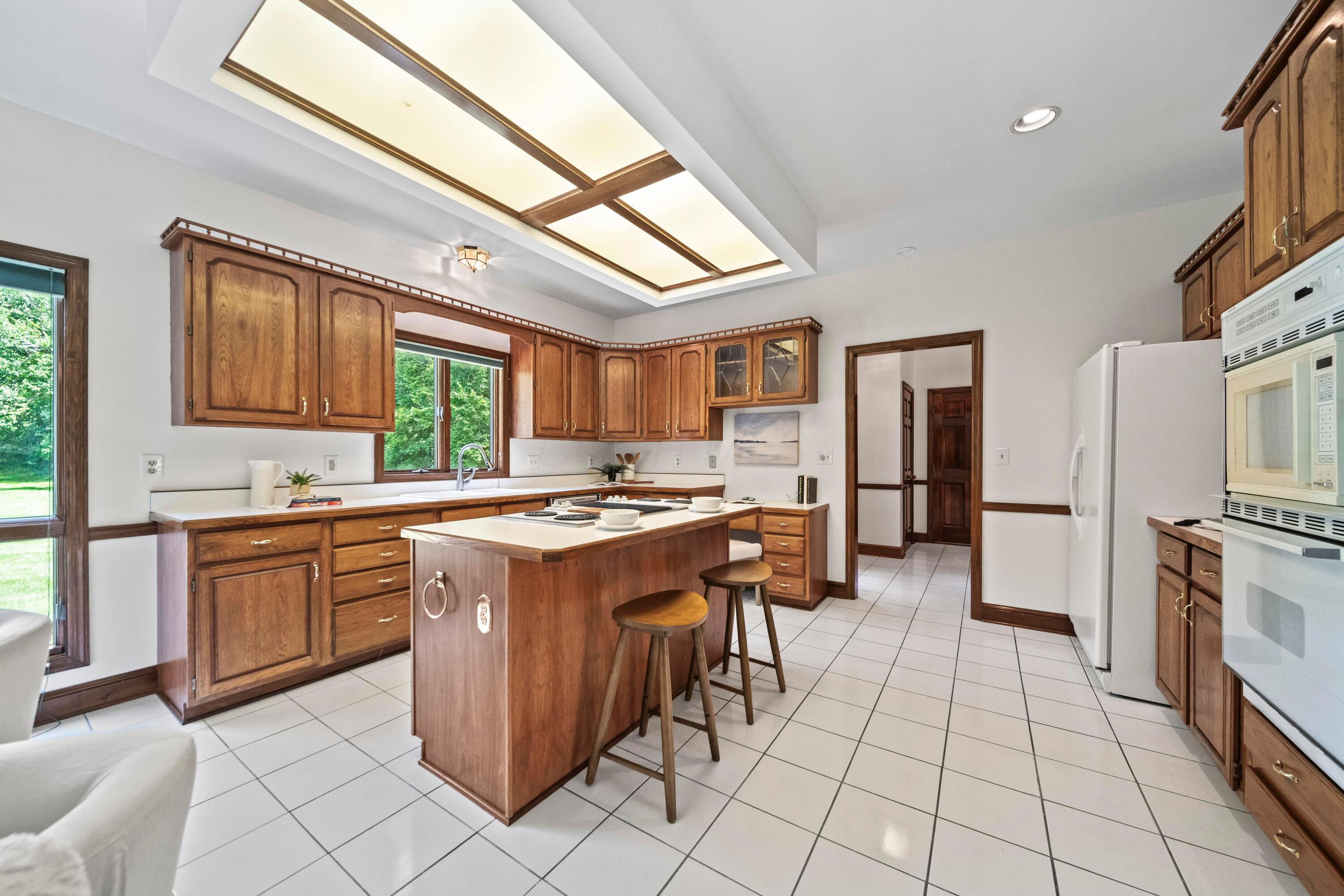 225 Falcon Drive Property Photo 11