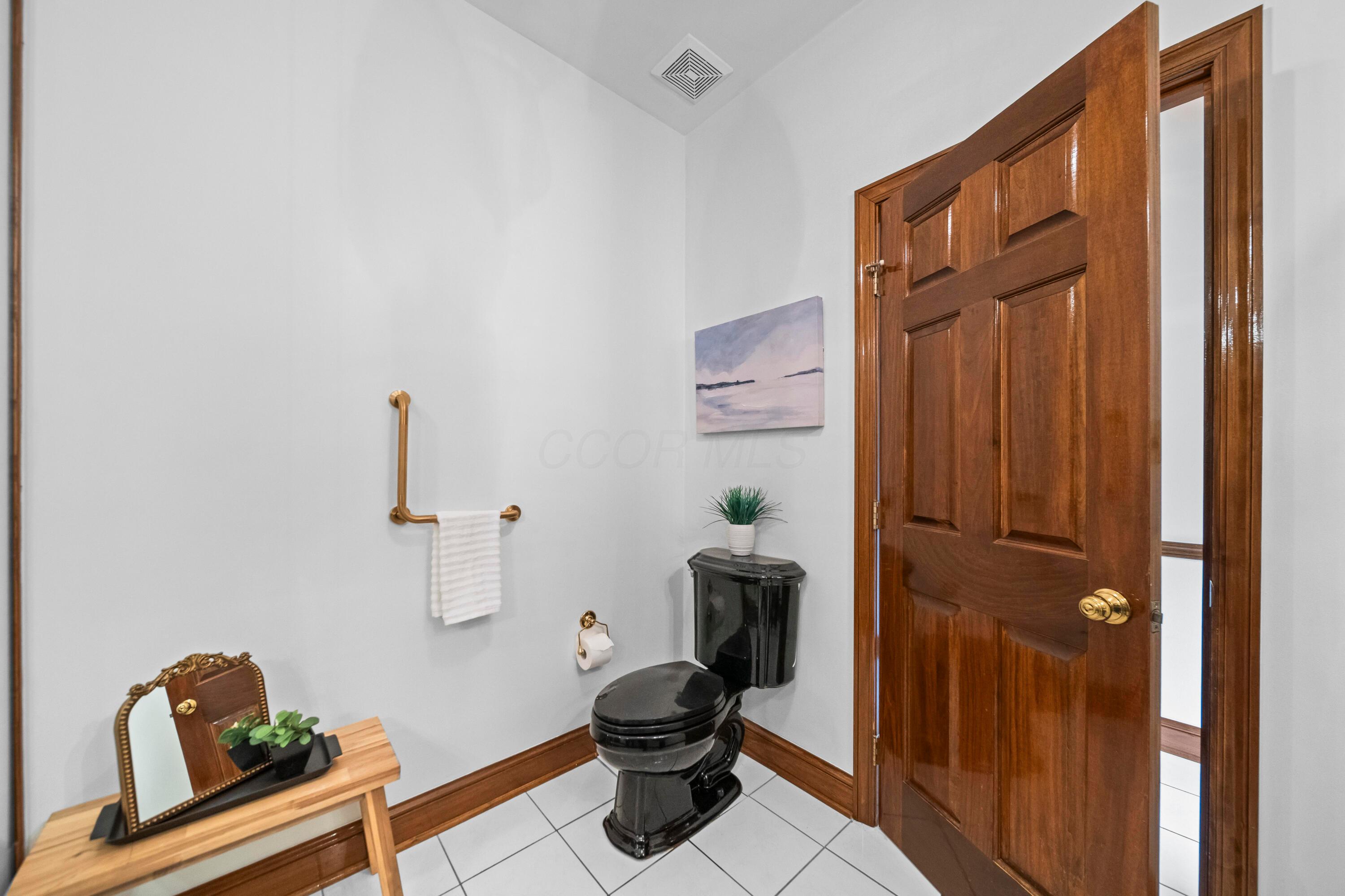 225 Falcon Drive Property Photo 31