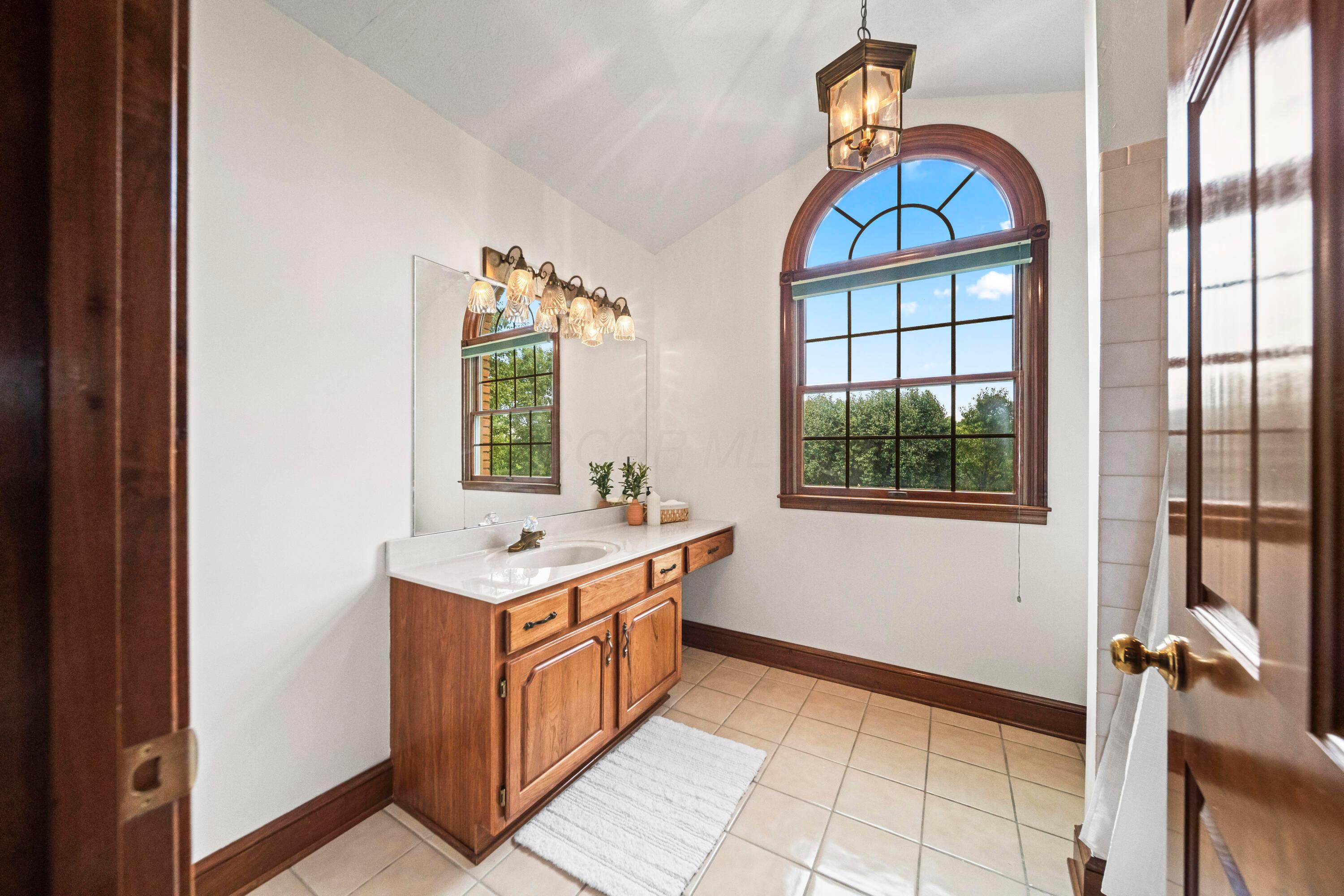225 Falcon Drive Property Photo 43