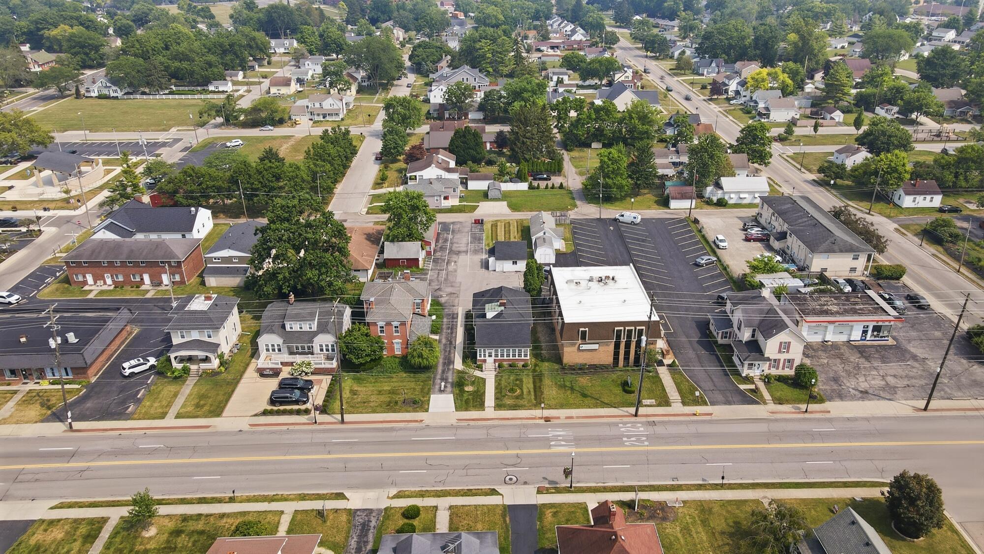4094 Broadway Property Photo 8