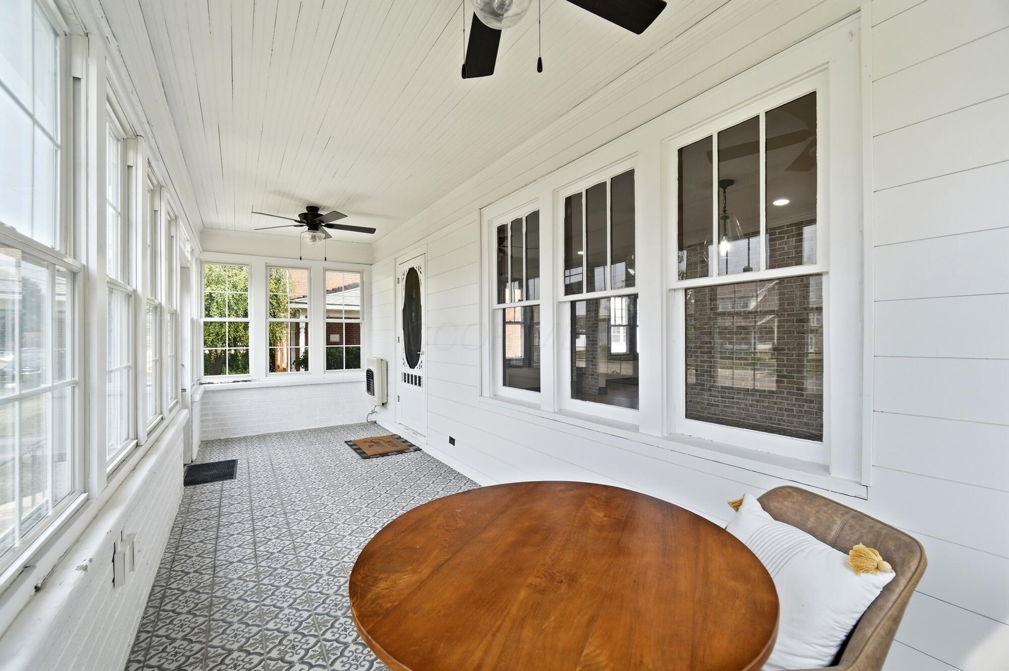 4094 Broadway Property Photo 16