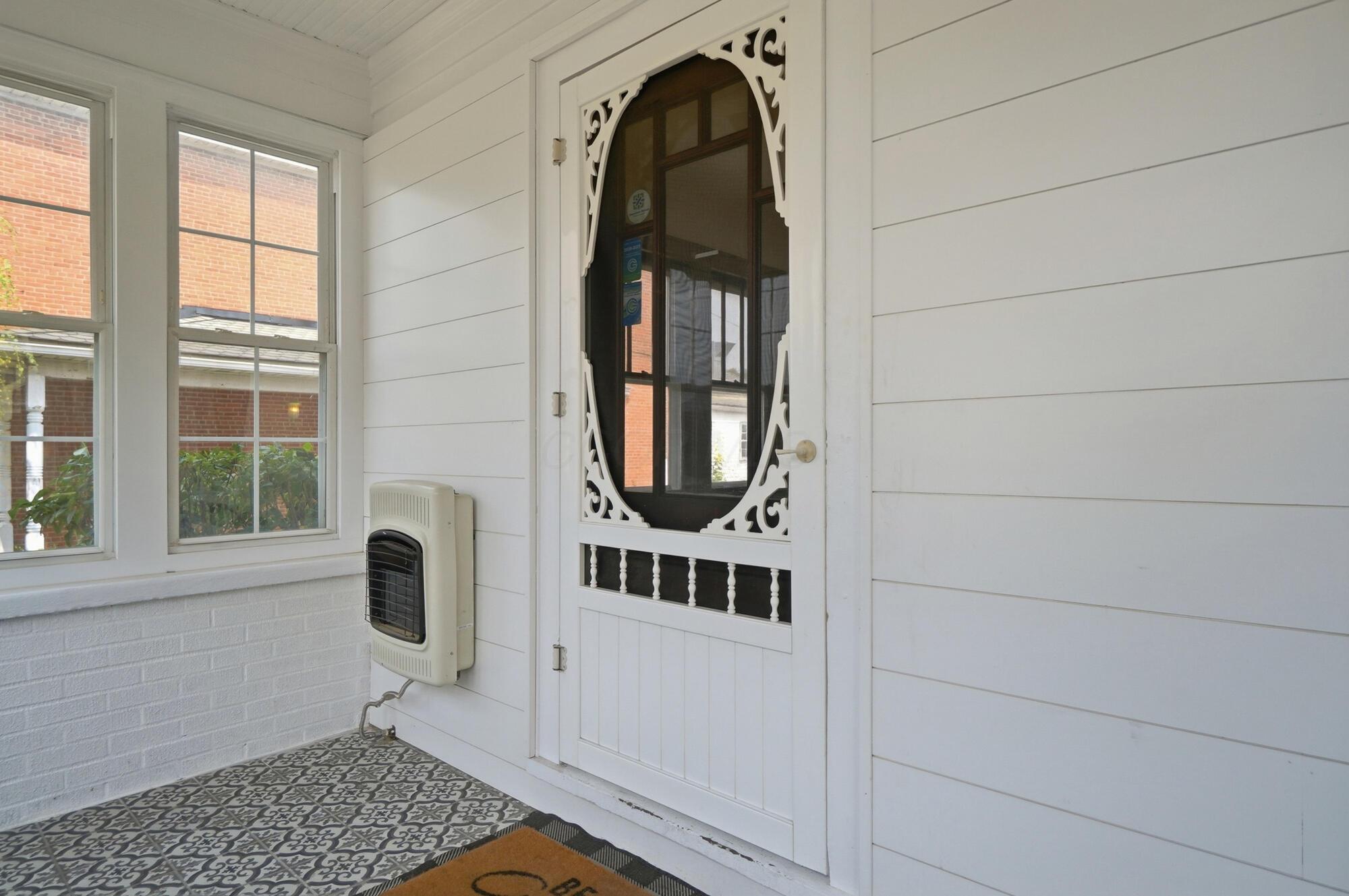 4094 Broadway Property Photo 17