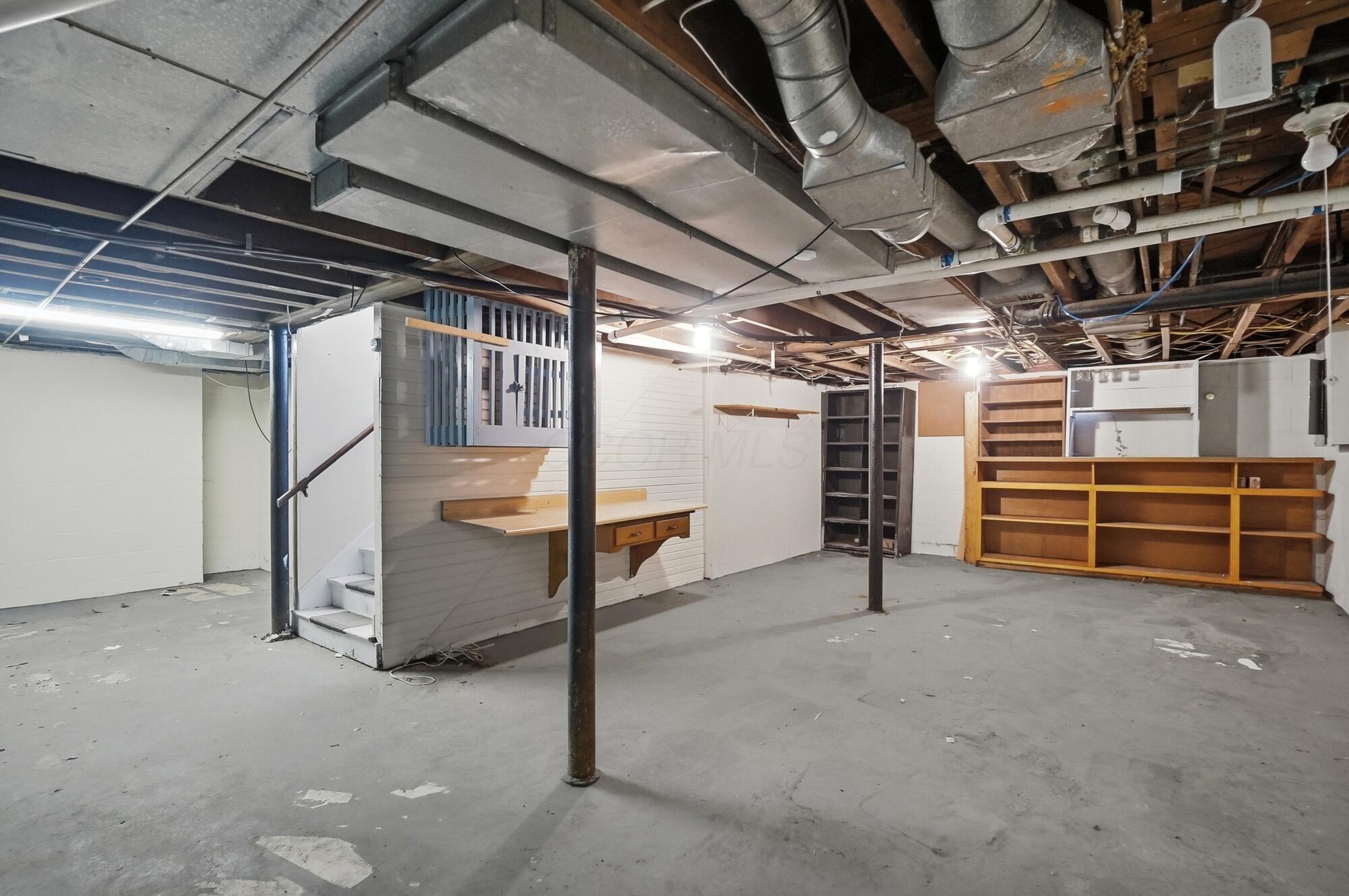 4094 Broadway Property Photo 40