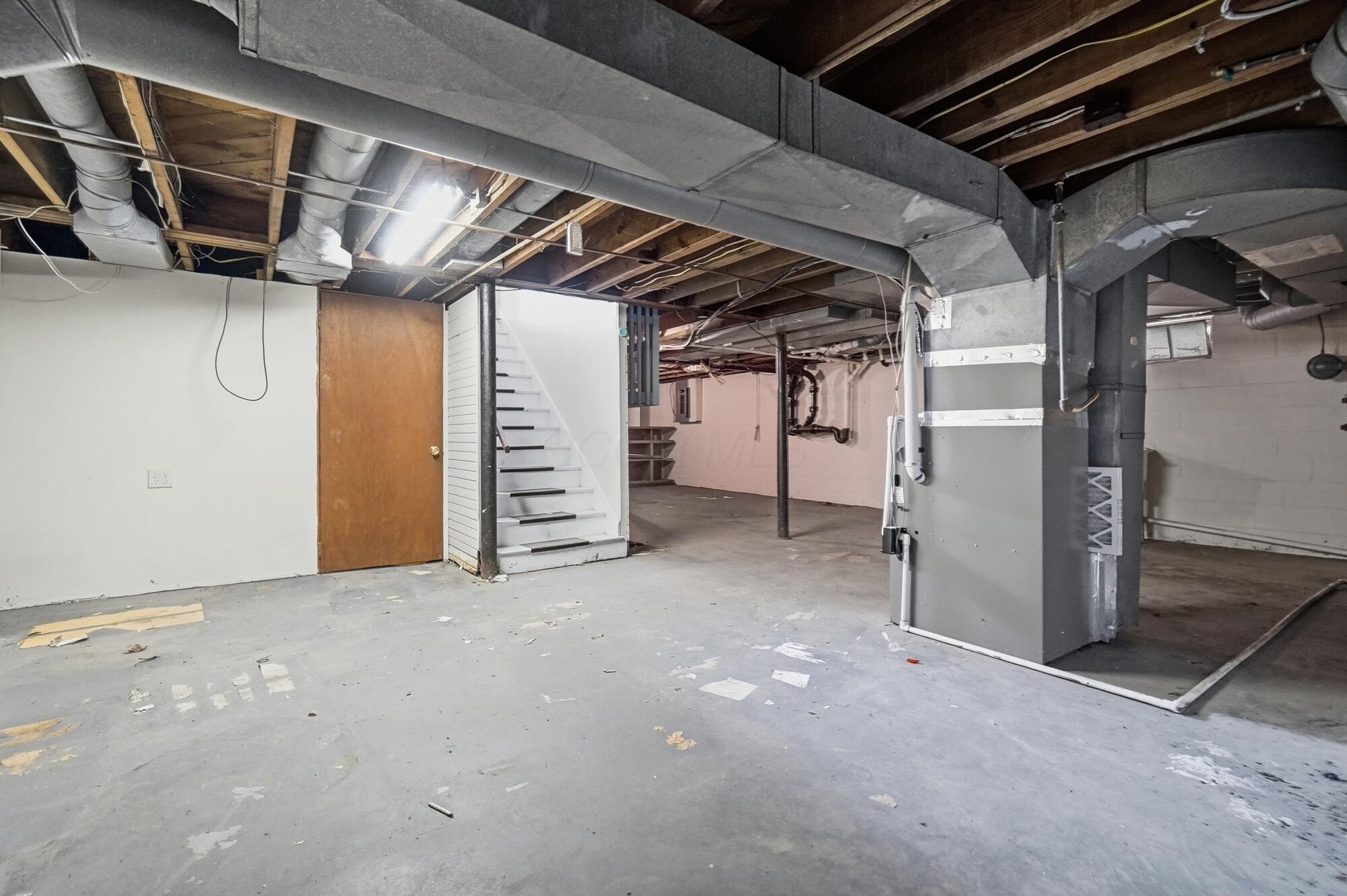 4094 Broadway Property Photo 41