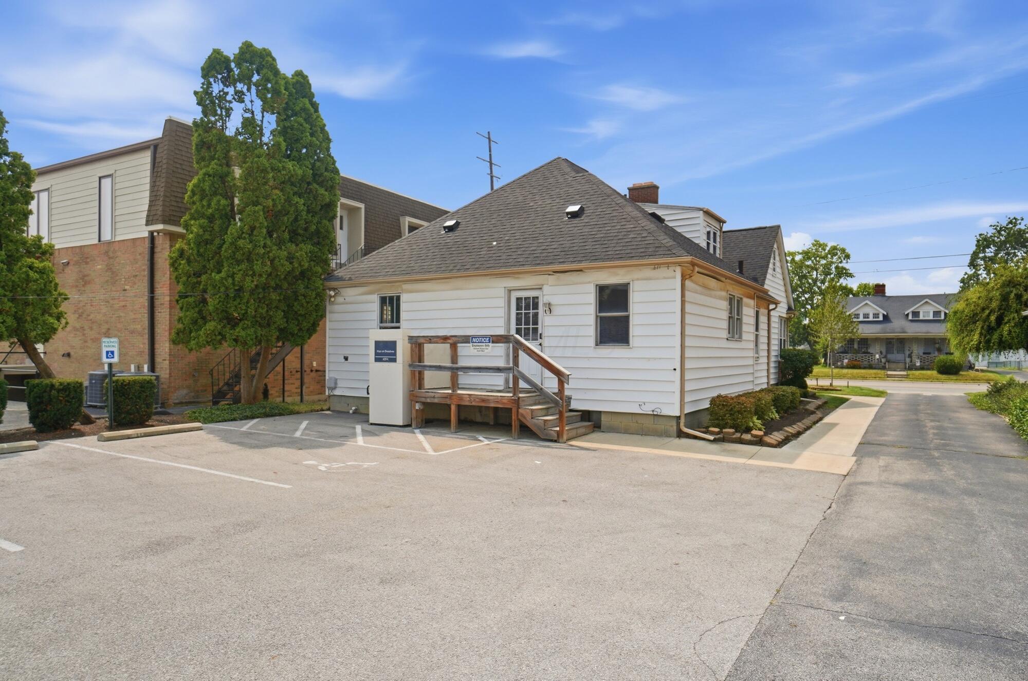 4094 Broadway Property Photo 50