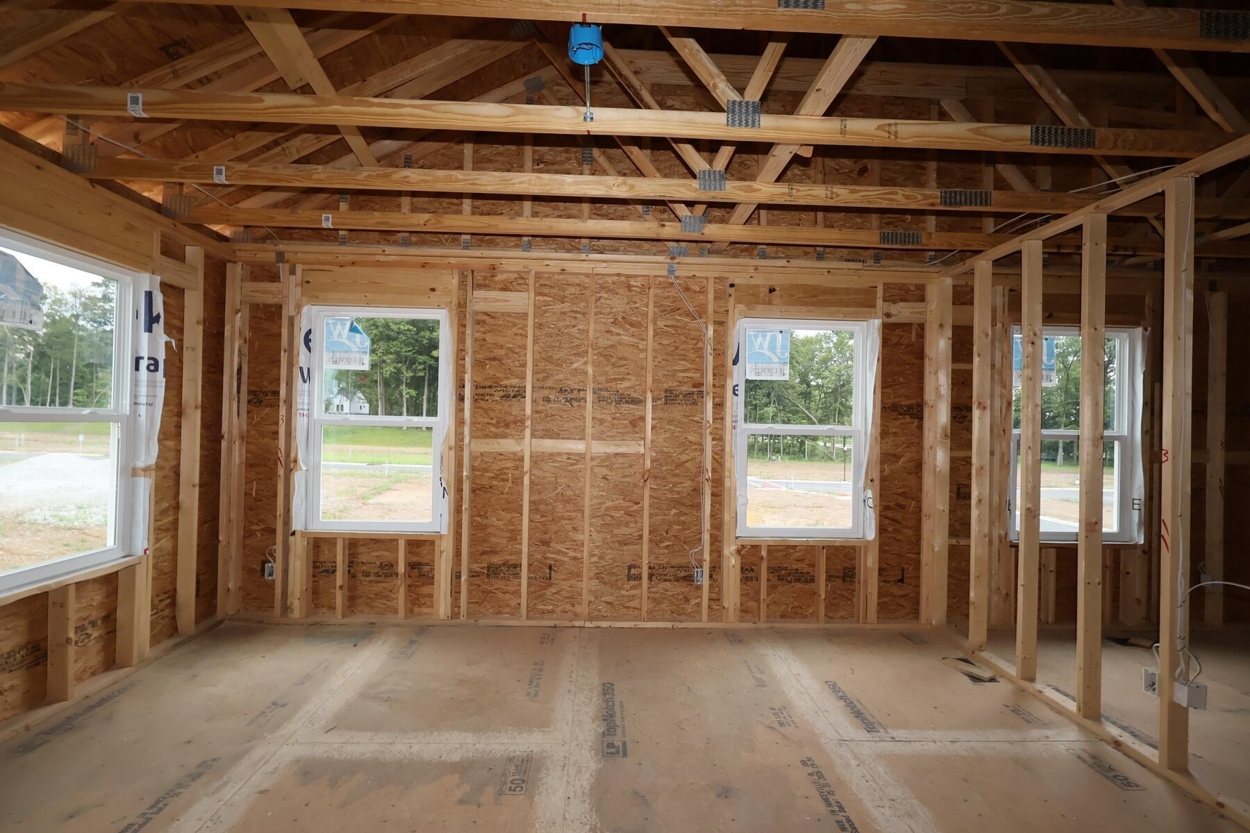 542 Creekside Loop S Property Photo 10