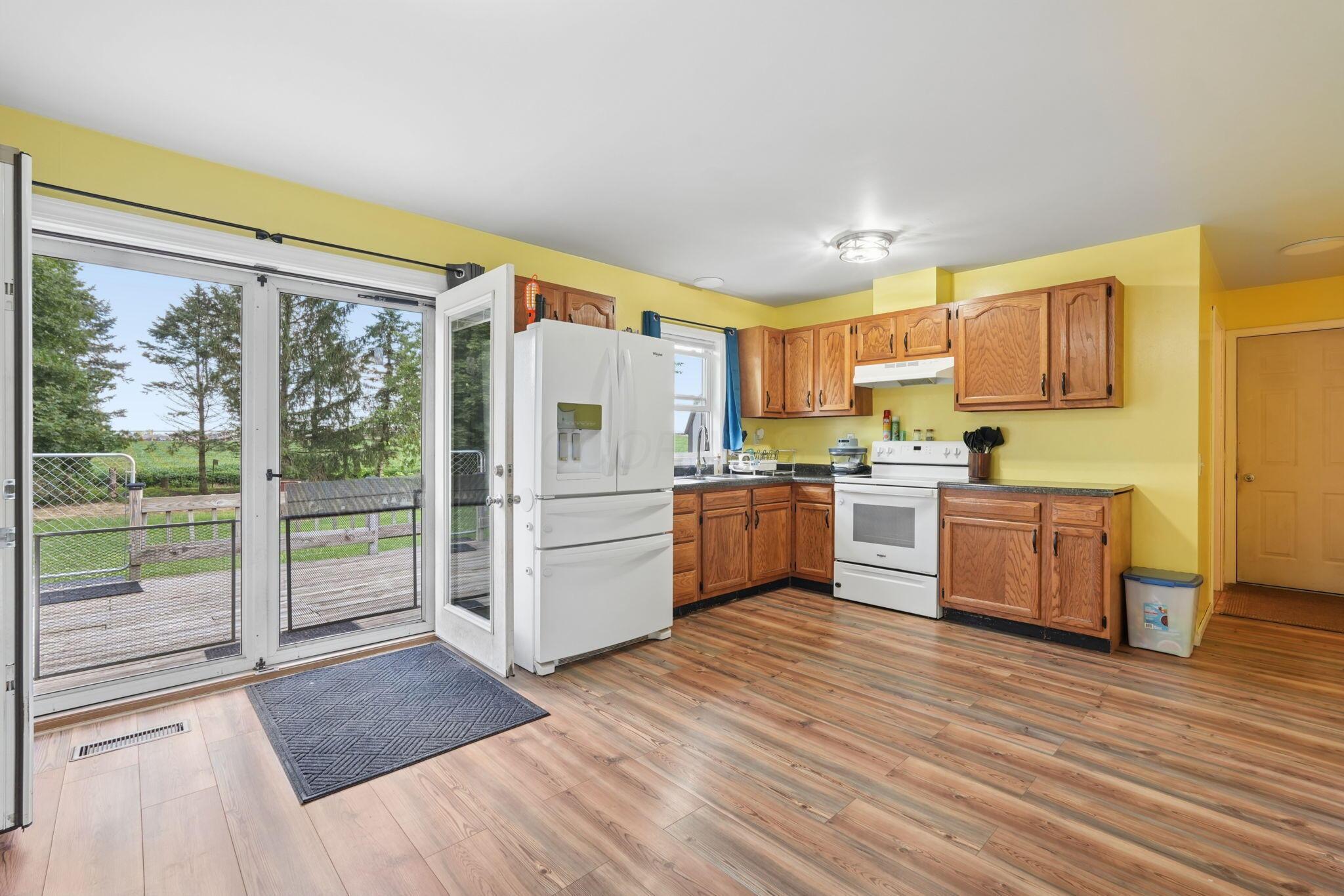 20340 Evans Road Property Photo 6