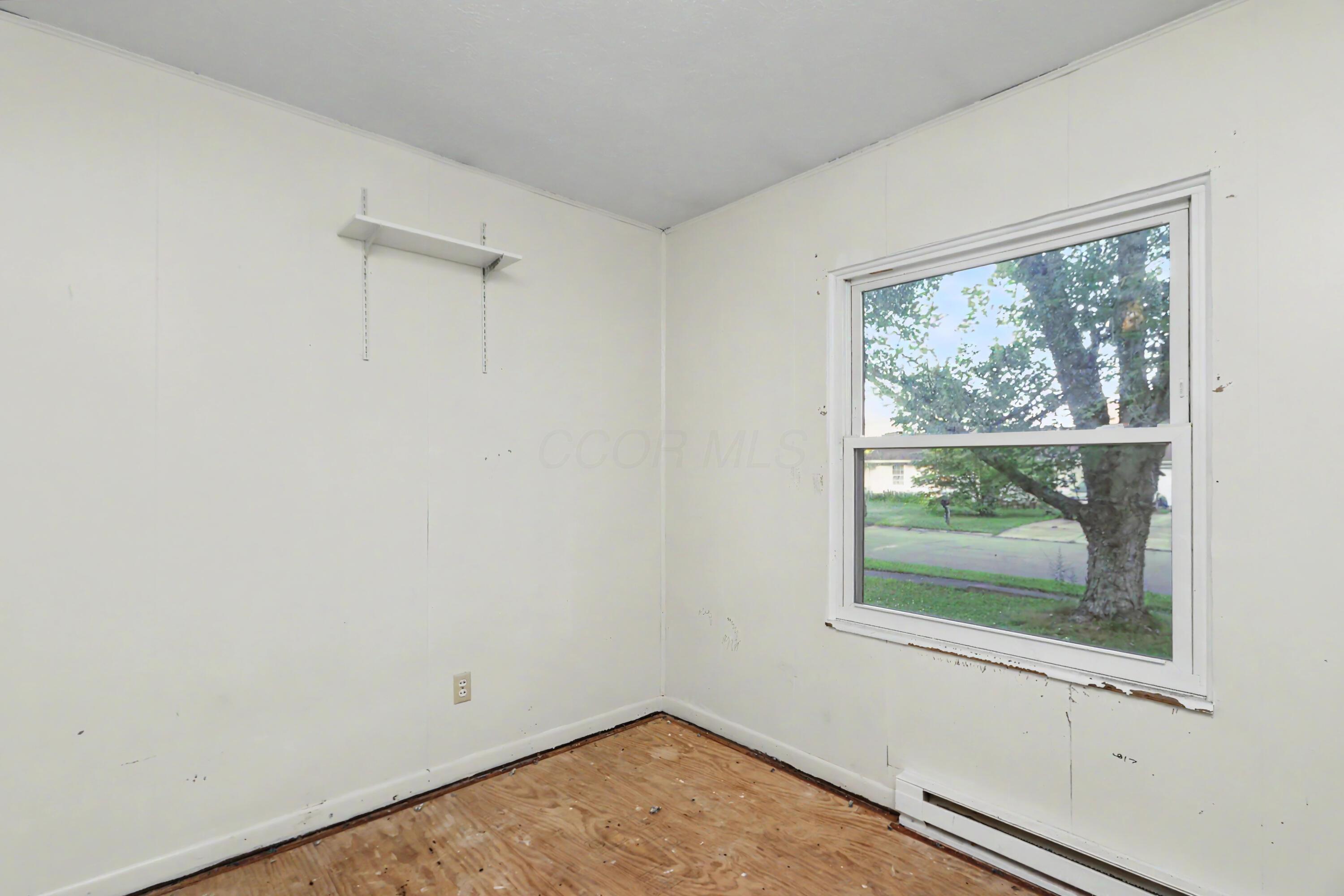 271 Eighth Avenue Property Photo 7