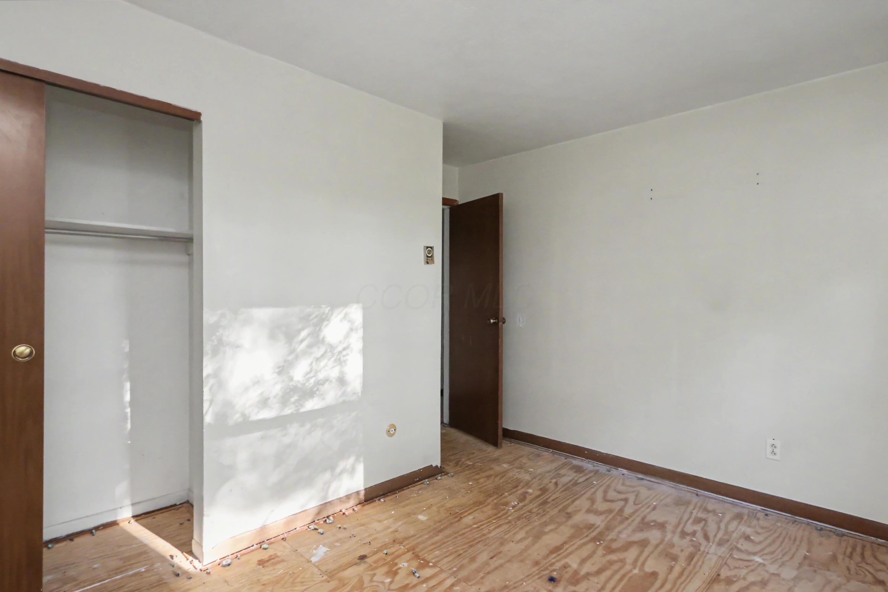 271 Eighth Avenue Property Photo 10