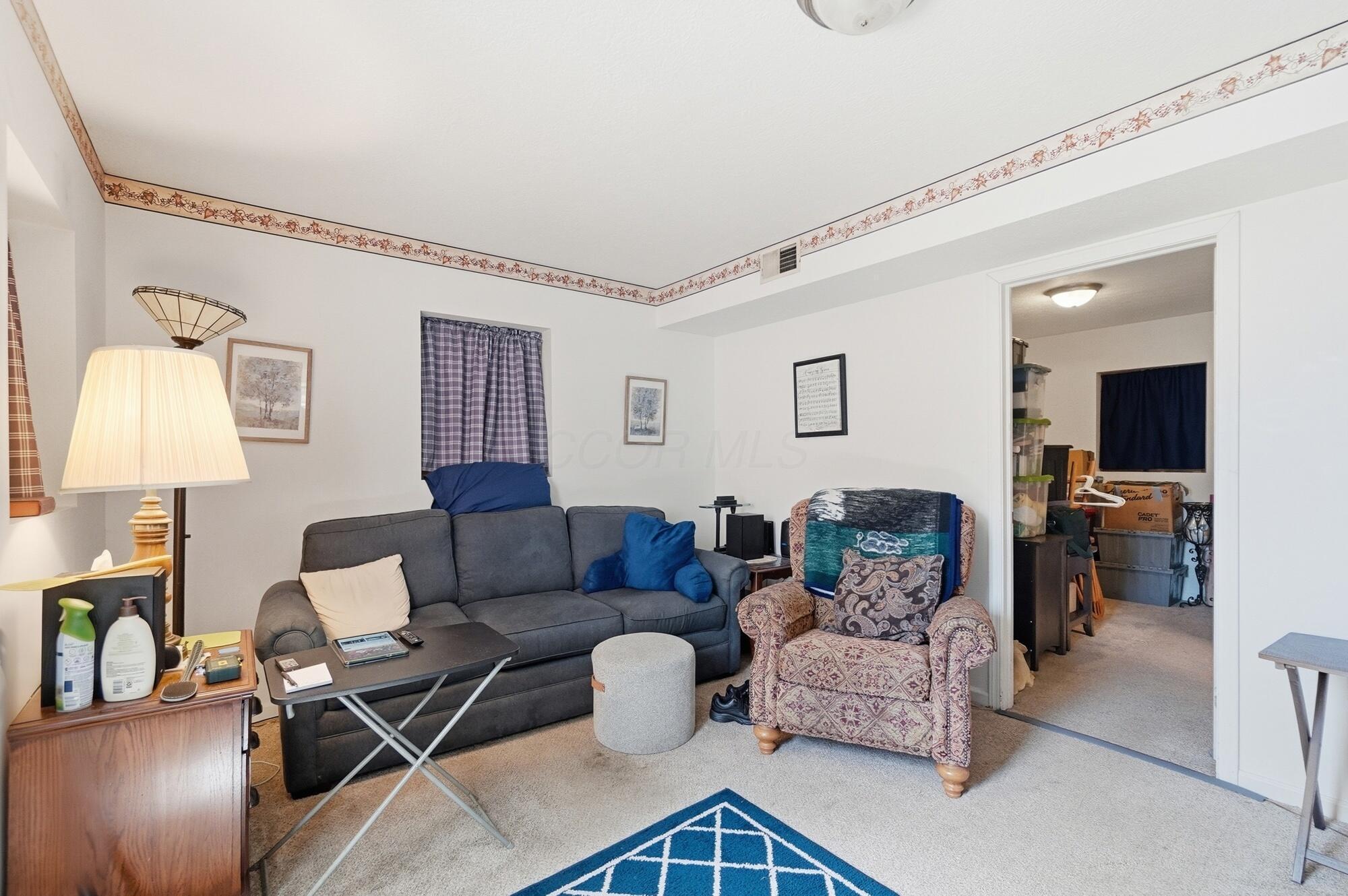 226029446 Property Photo 54