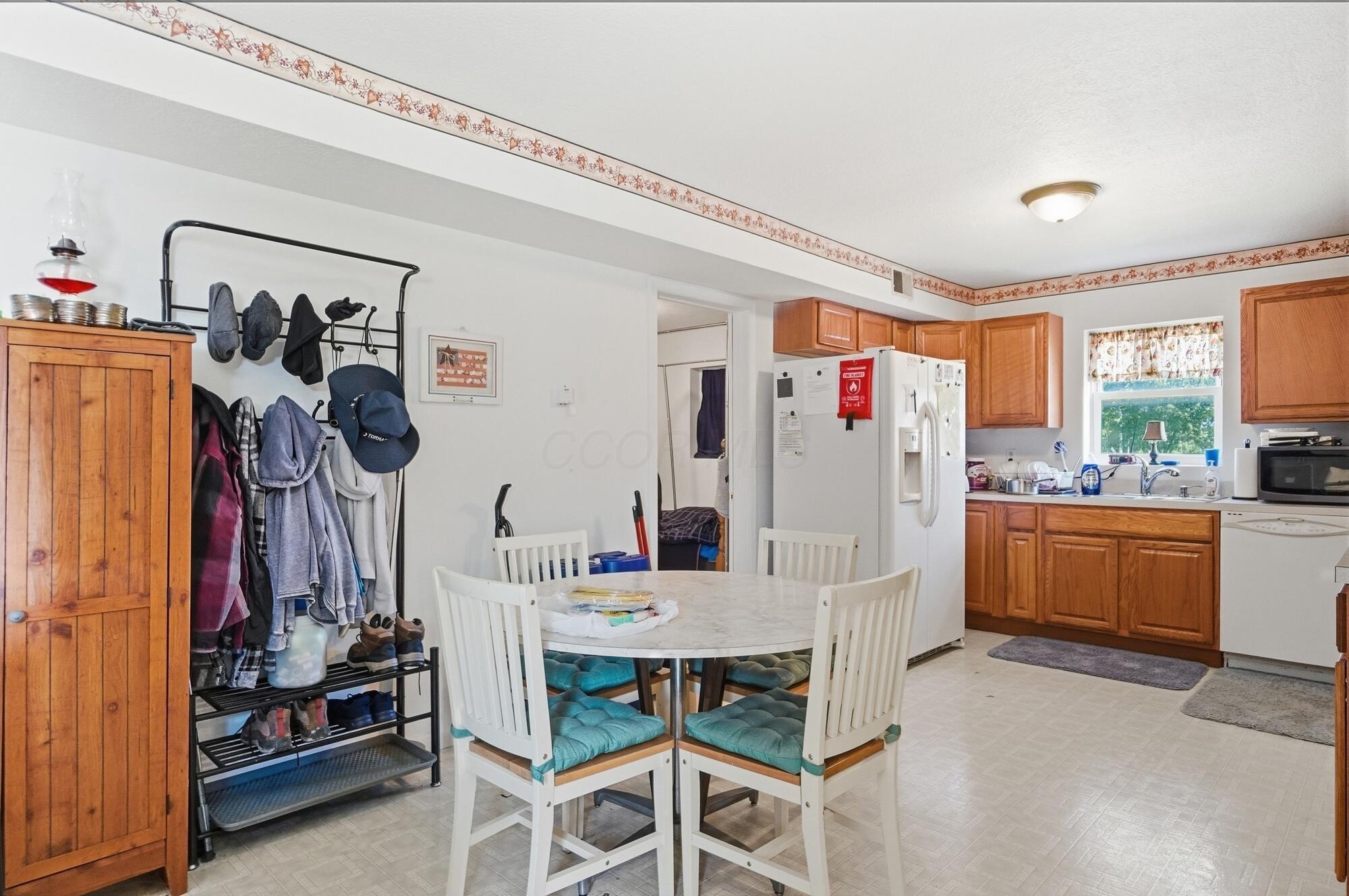 226029446 Property Photo 58