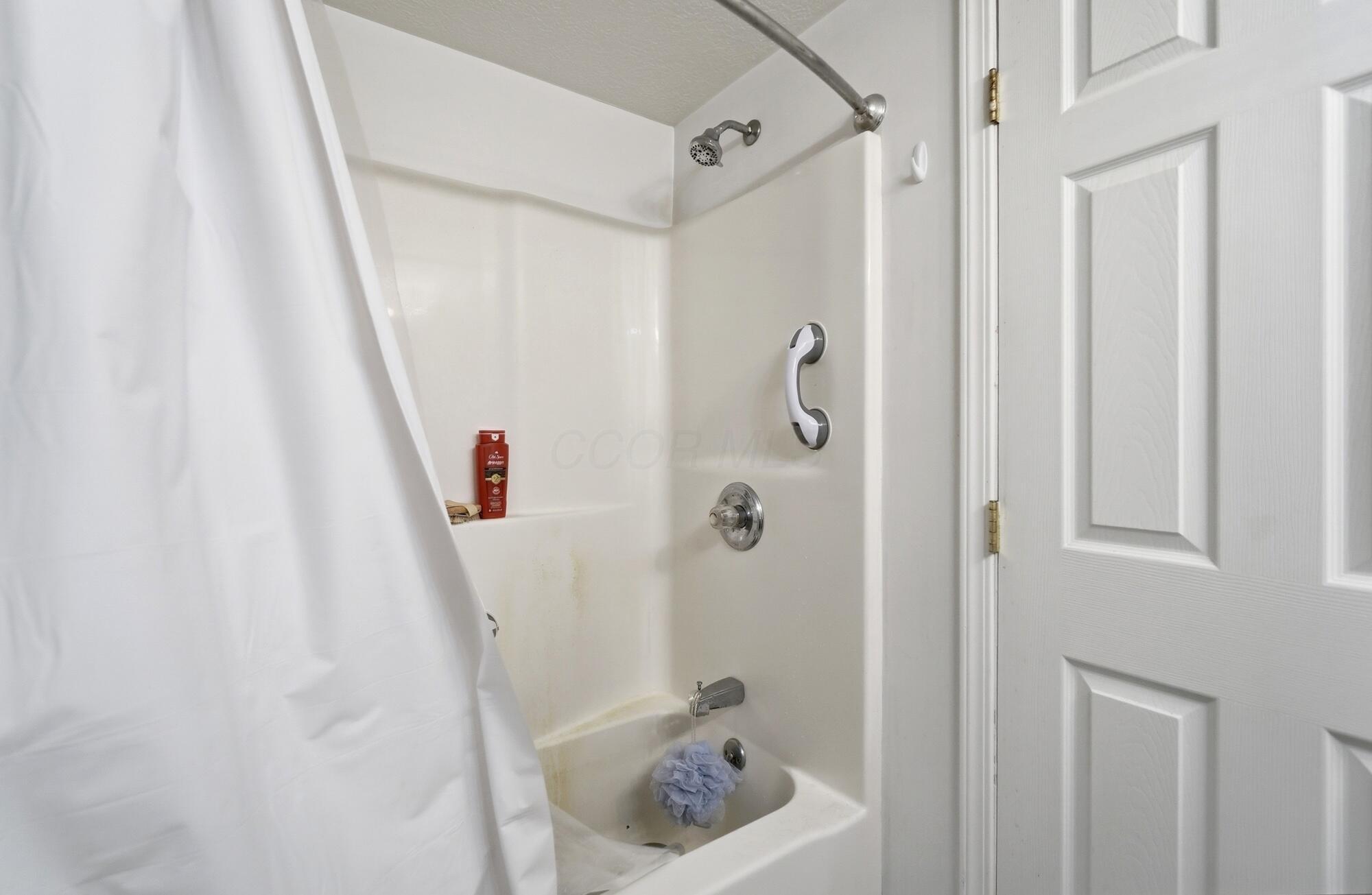 226029446 Property Photo 69