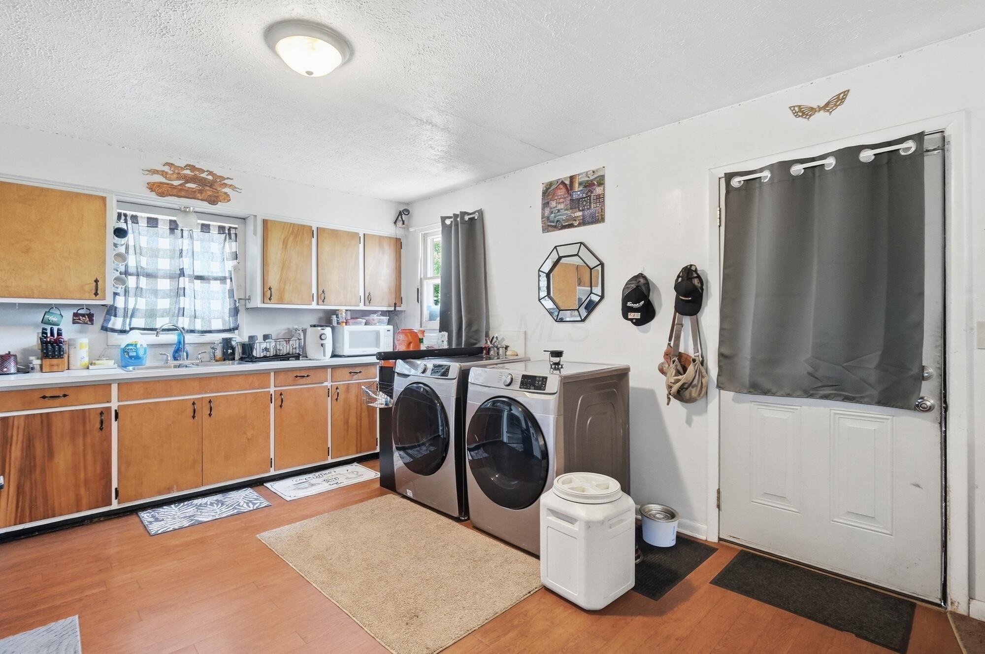 226029446 Property Photo 84