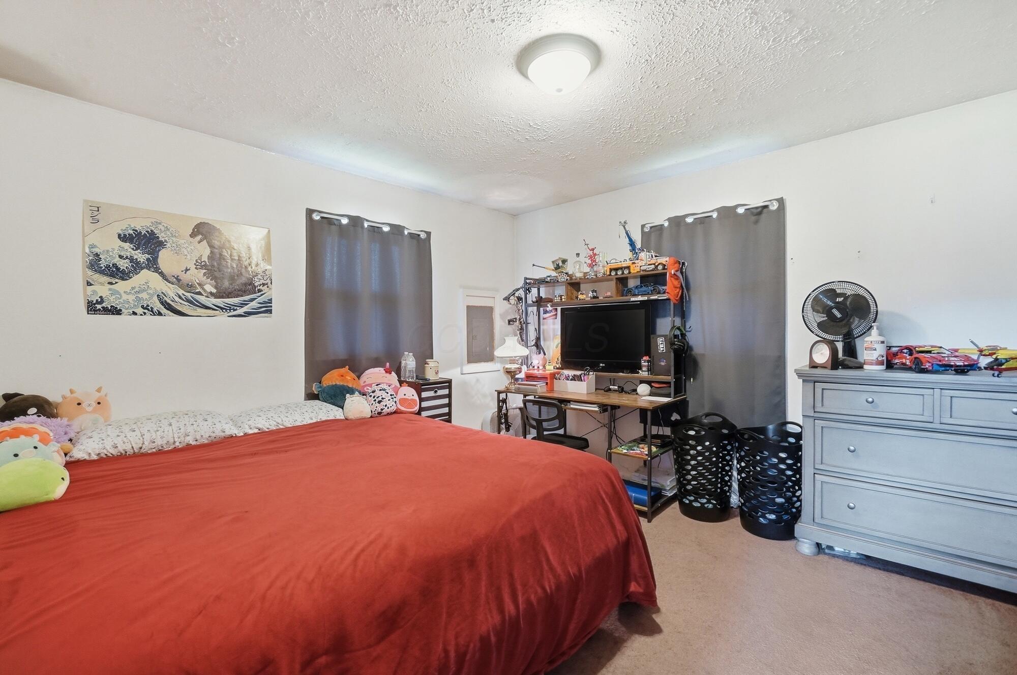 226029446 Property Photo 89