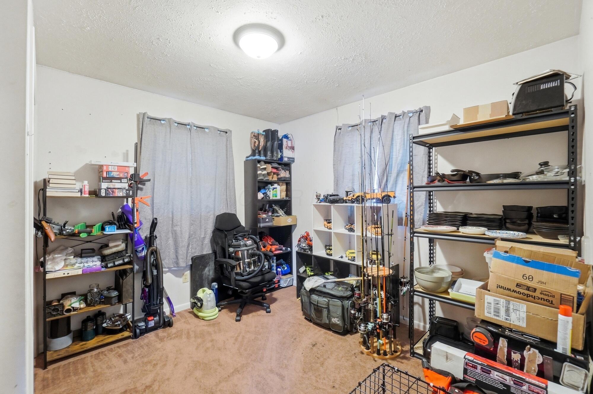 226029446 Property Photo 94