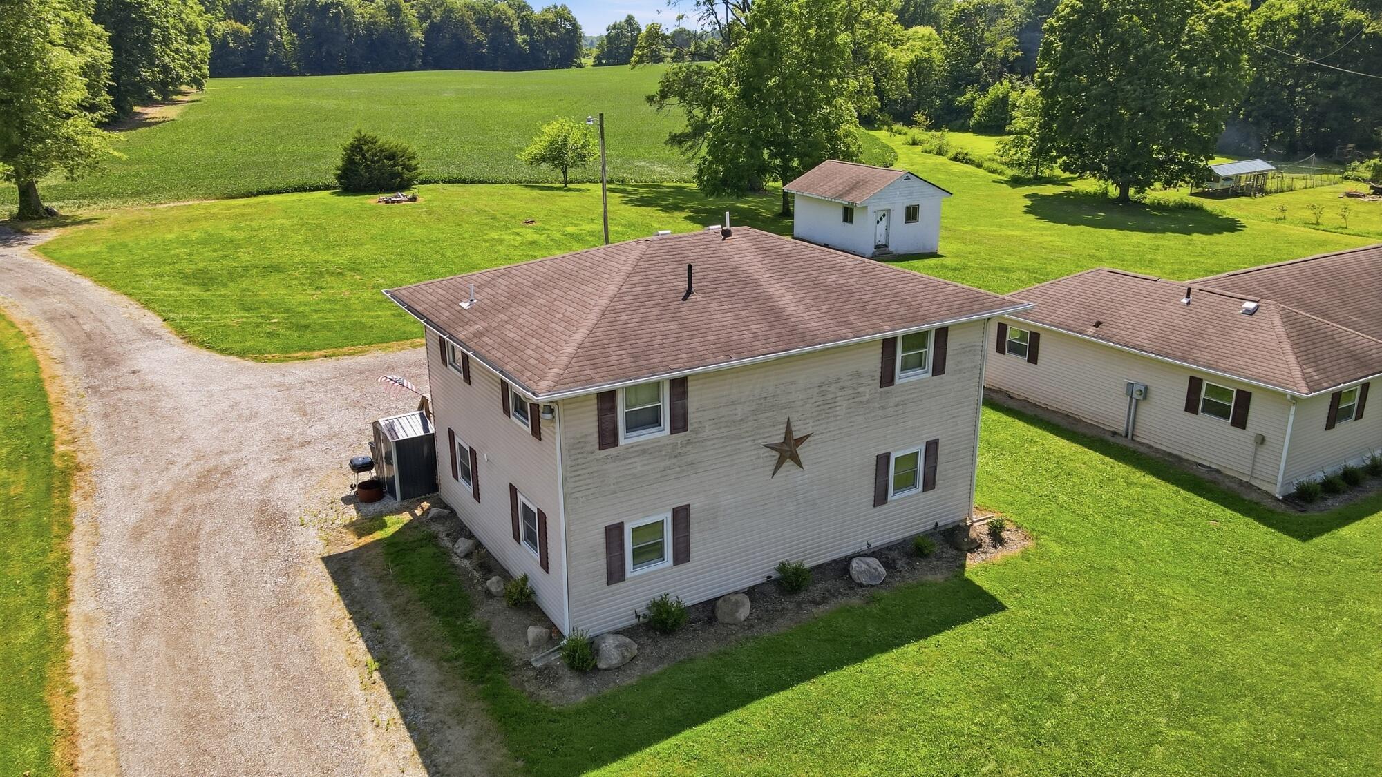 226029446 Property Photo 103