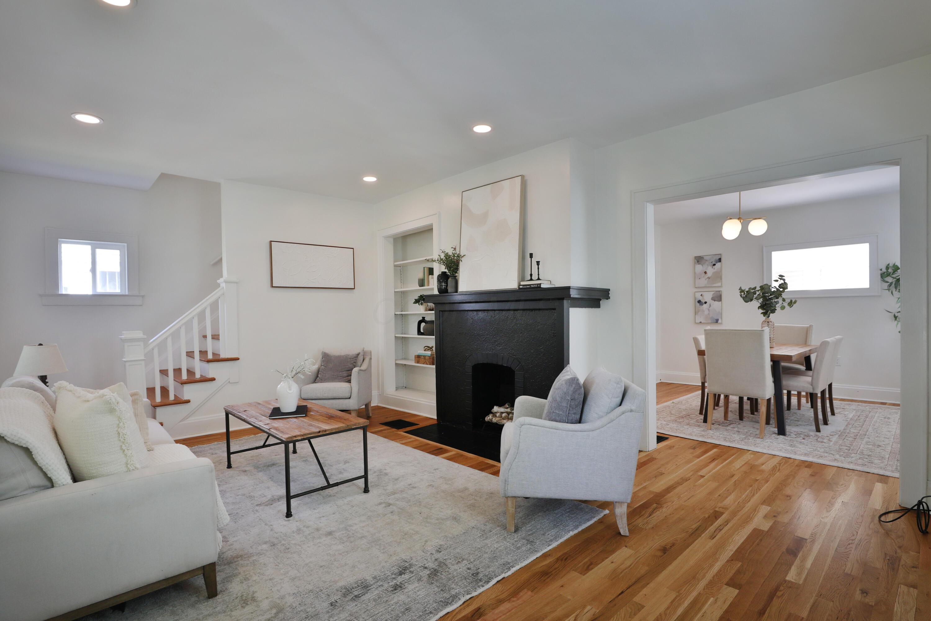 664 Euclaire Avenue Property Photo 8