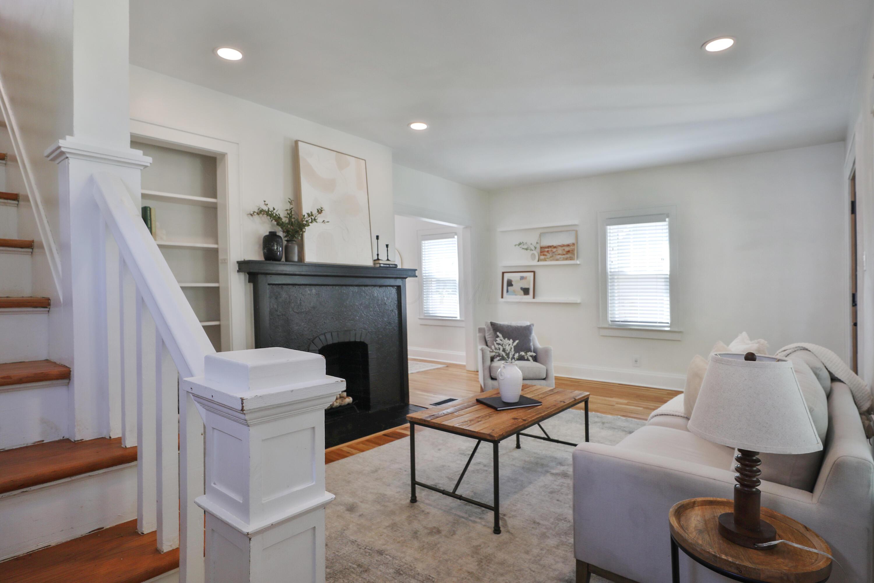 664 Euclaire Avenue Property Photo 10