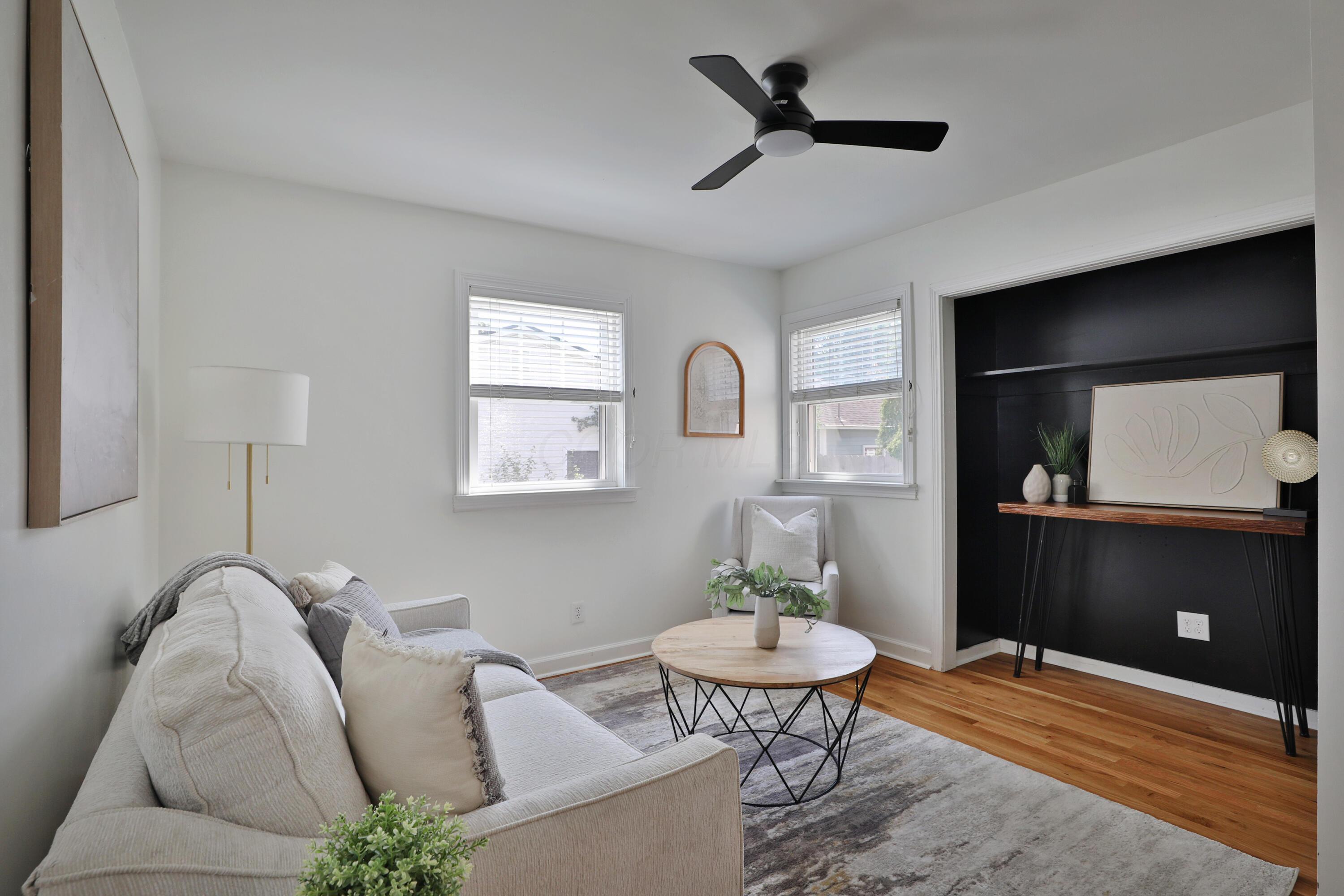 664 Euclaire Avenue Property Photo 21