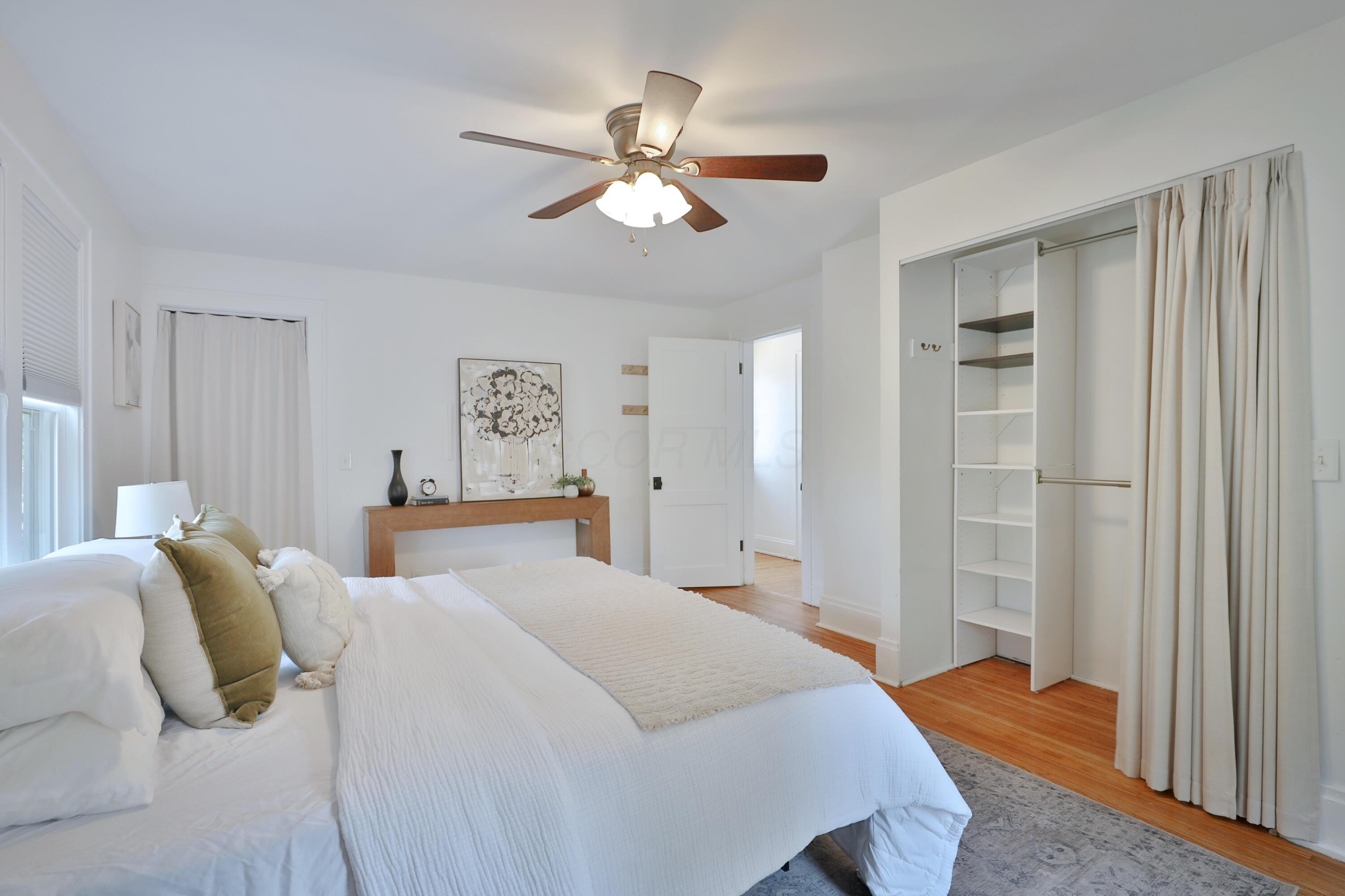 664 Euclaire Avenue Property Photo 29