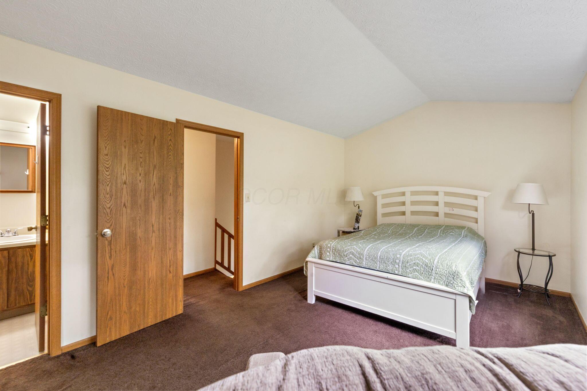 3697 Heatherglen Drive Property Photo 19