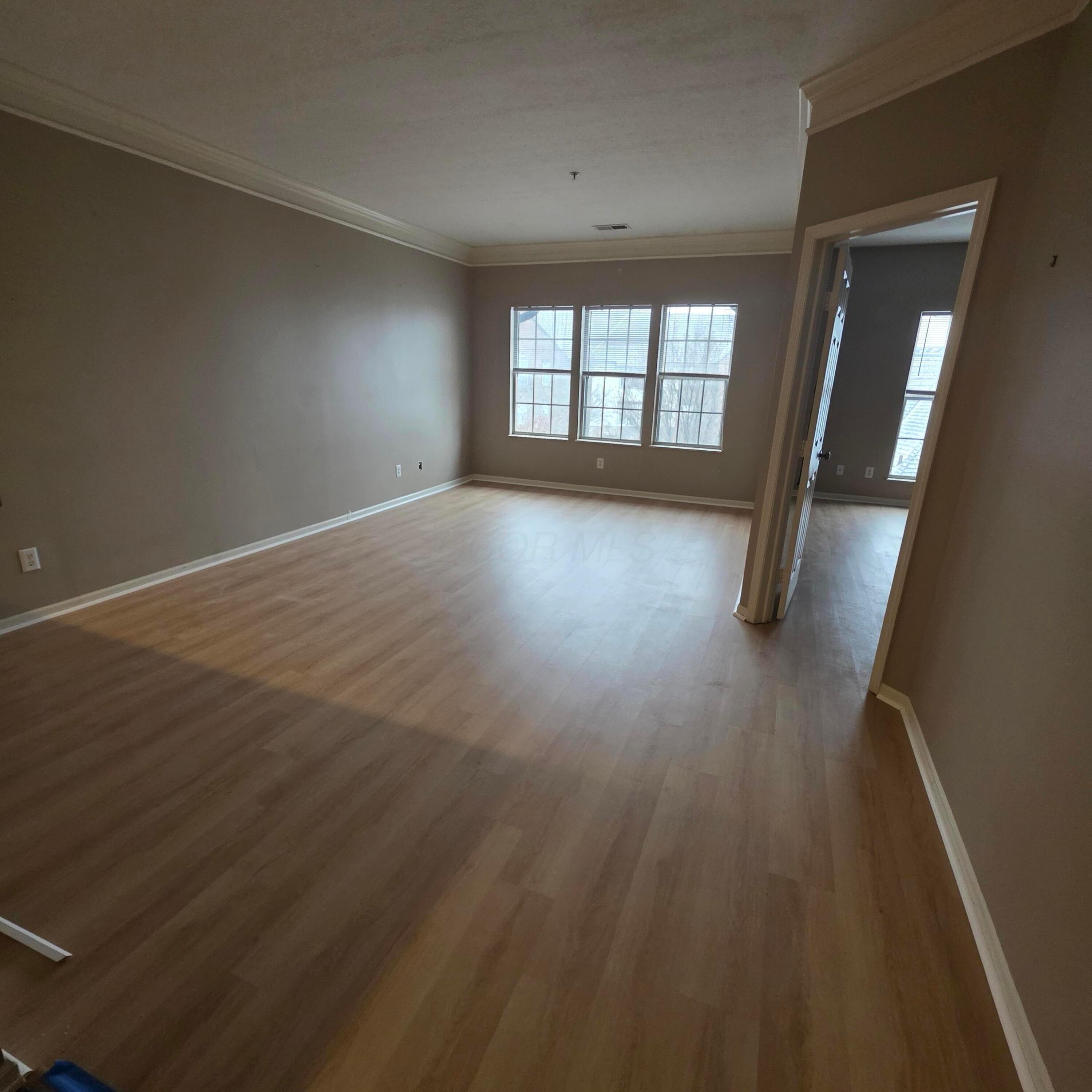6155 Craughwell Lane Property Photo 2