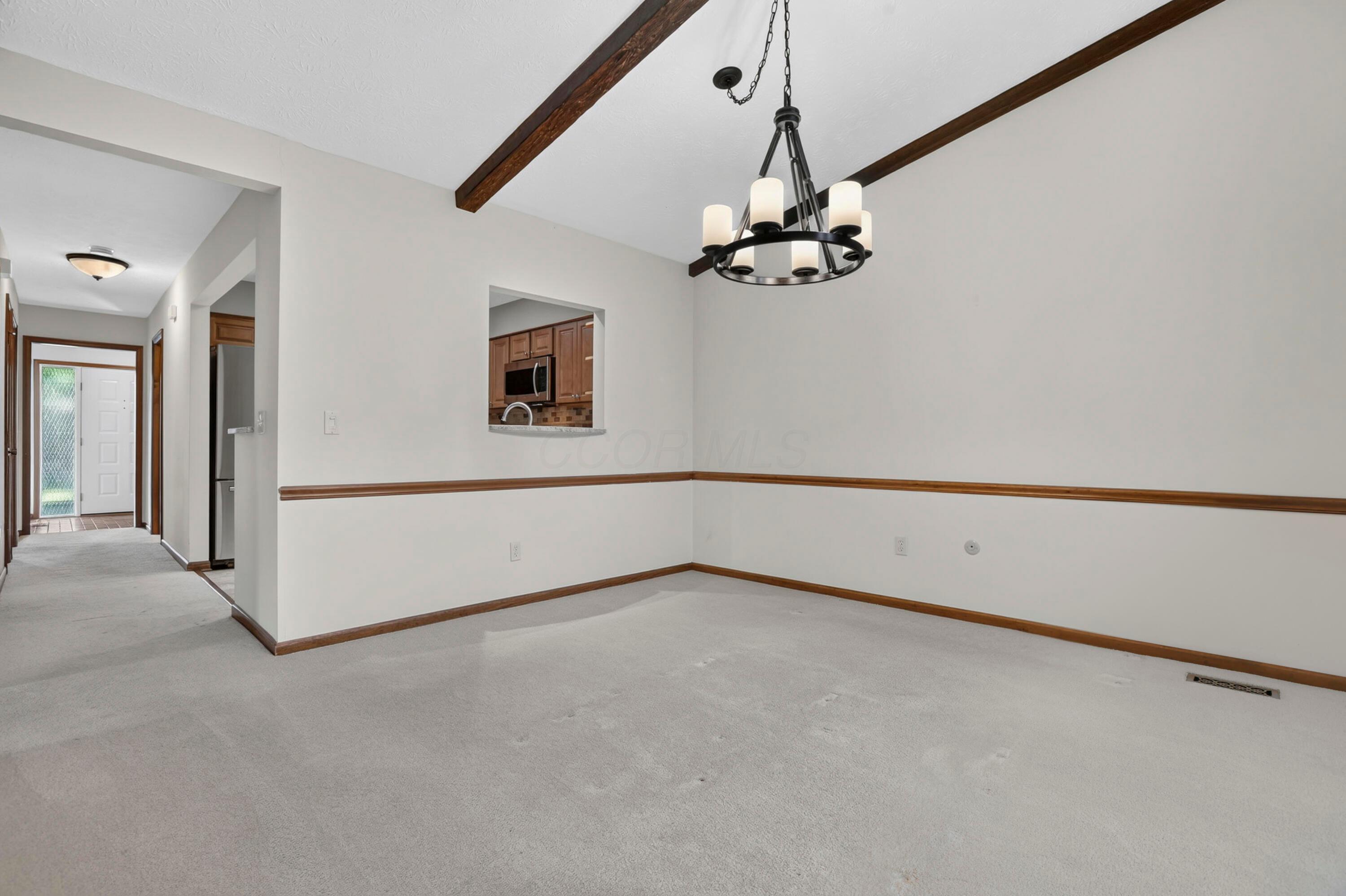 732 Pine Needles Drive Property Photo 6