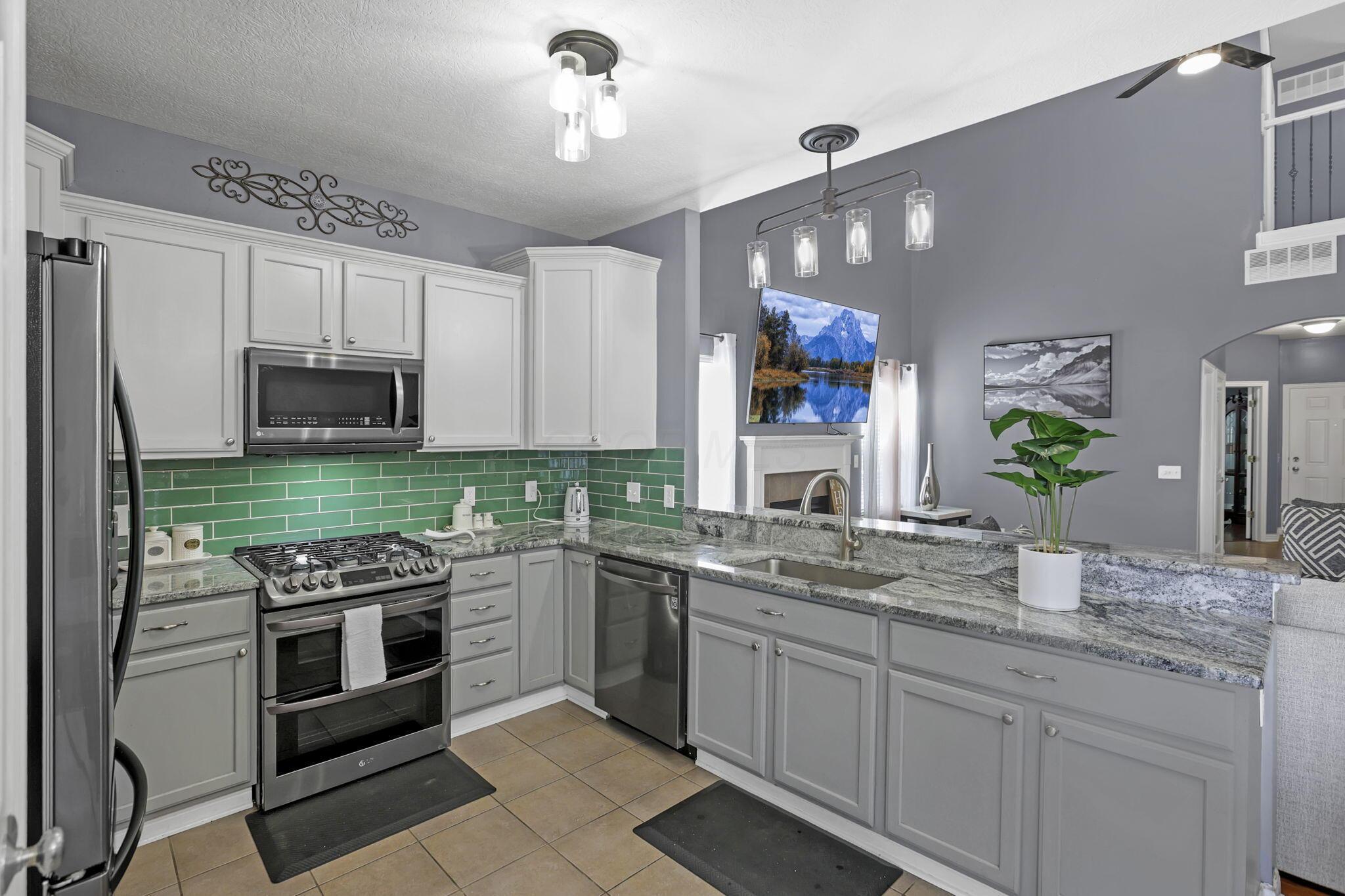 7913 Birch Creek Drive Property Photo 21