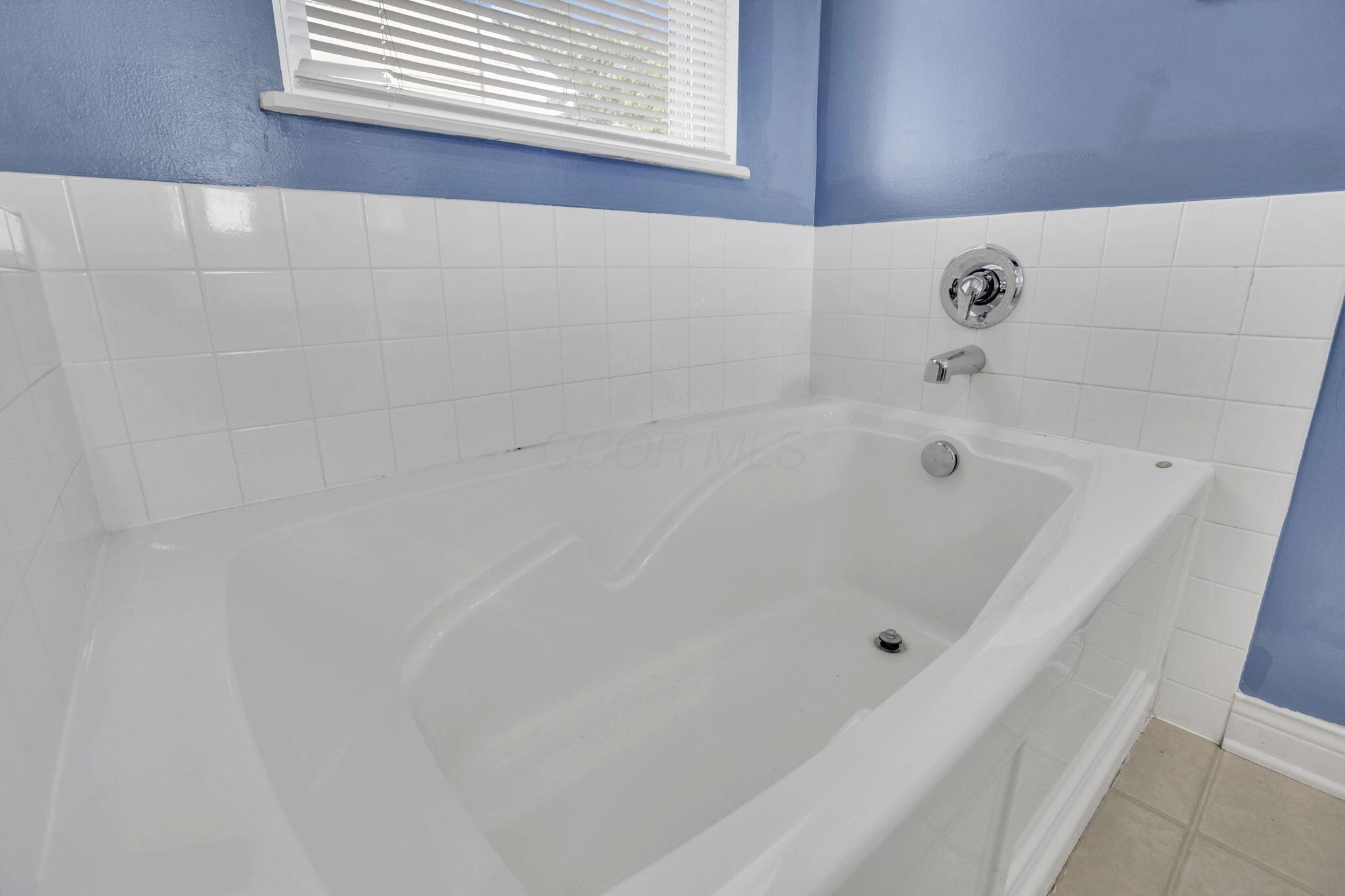 7913 Birch Creek Drive Property Photo 38