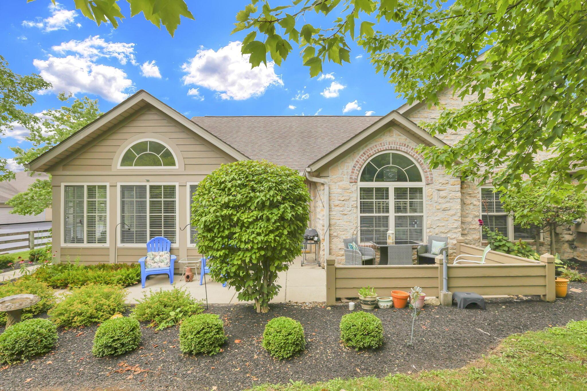 100 Stonegate Drive Property Photo 3