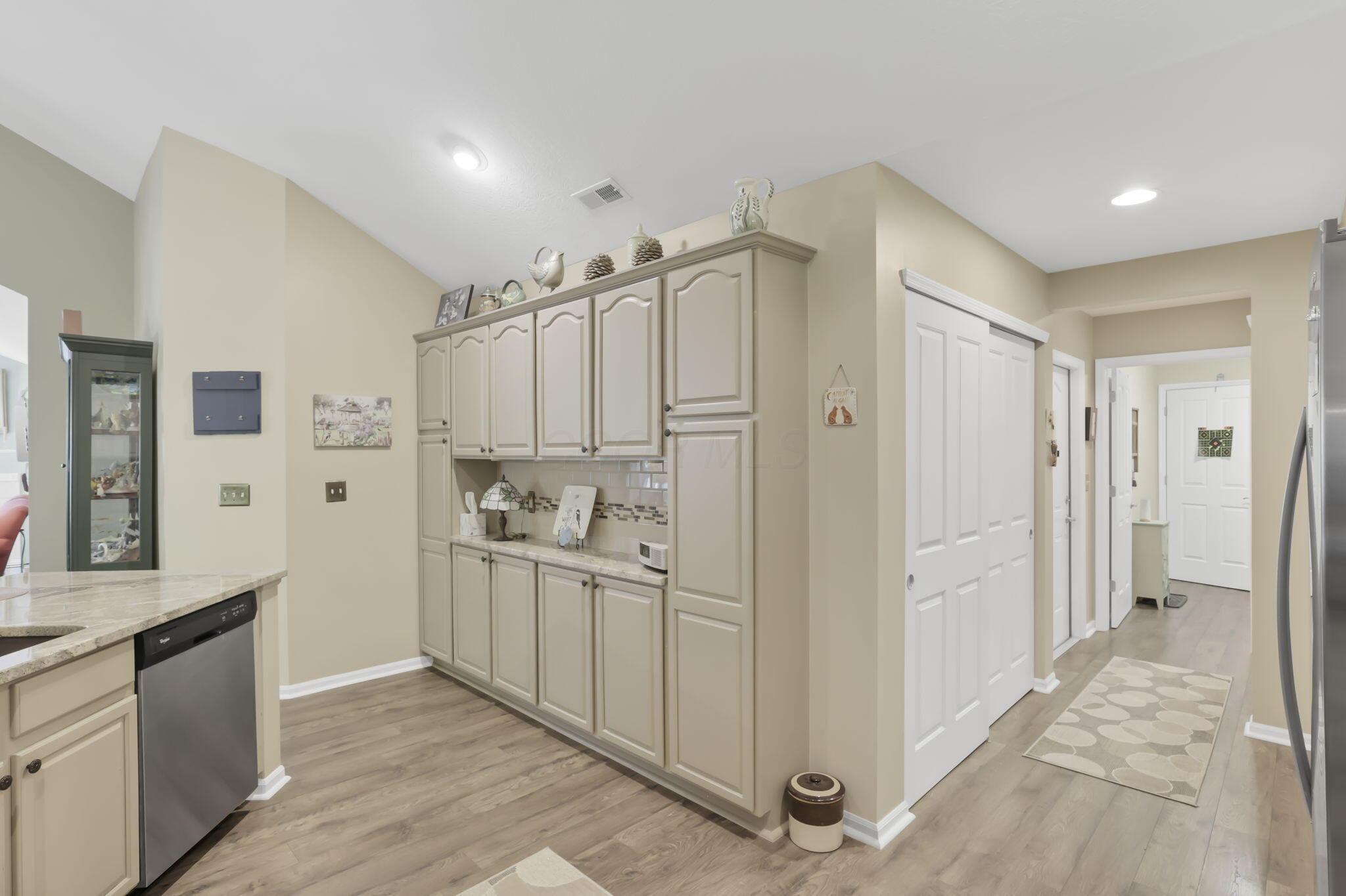 100 Stonegate Drive Property Photo 18