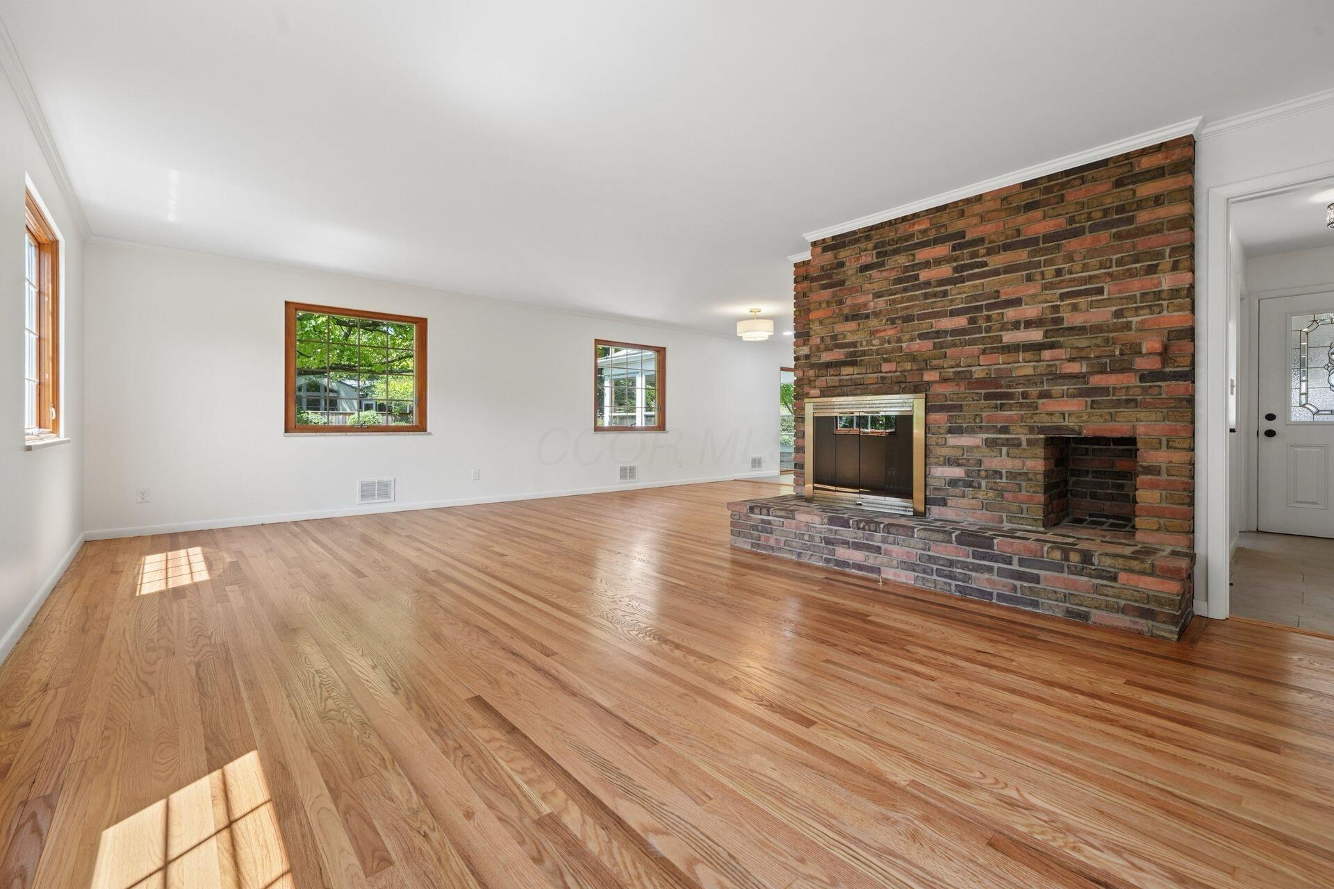 2929 Pickwick Drive Property Photo 11