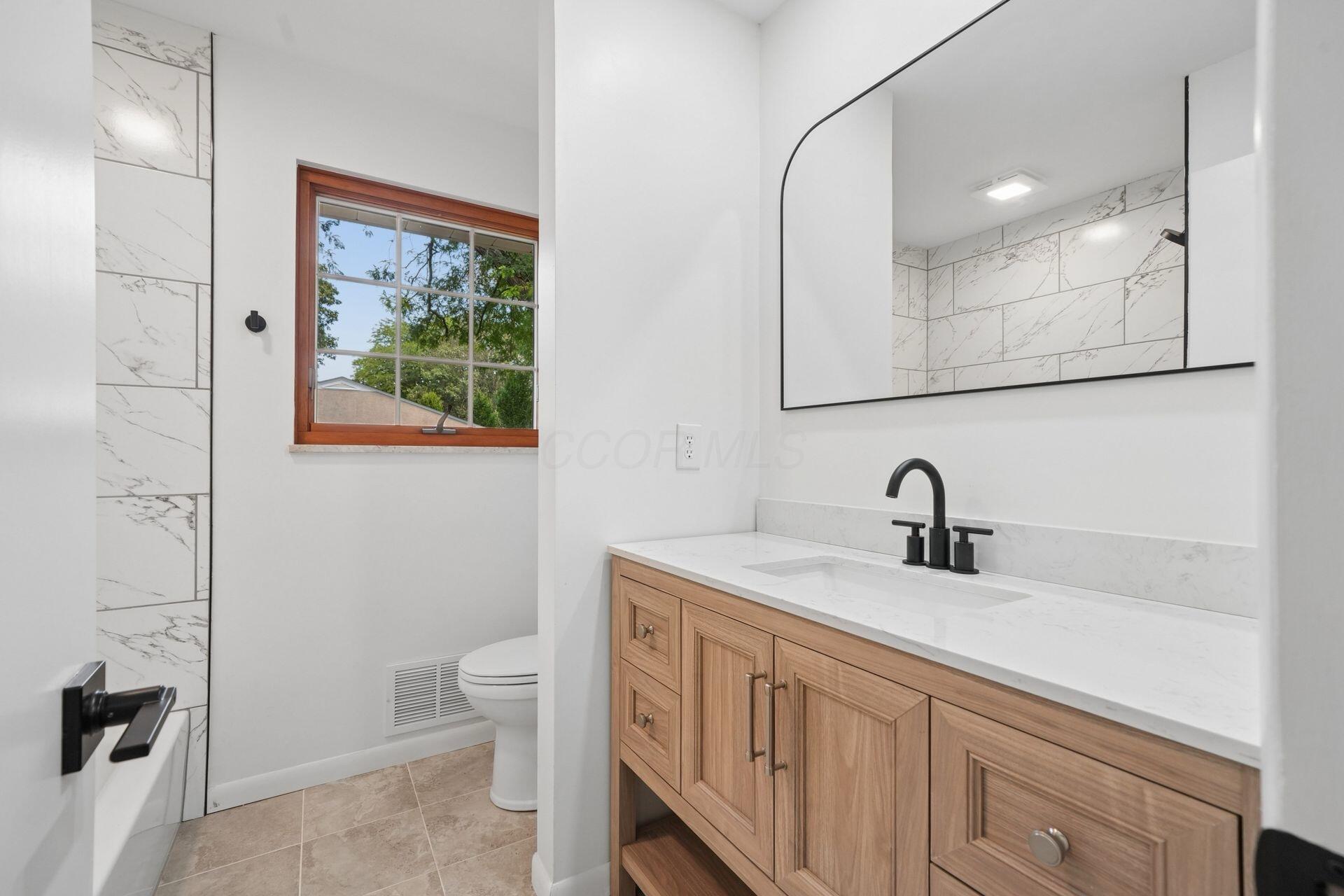 2929 Pickwick Drive Property Photo 45