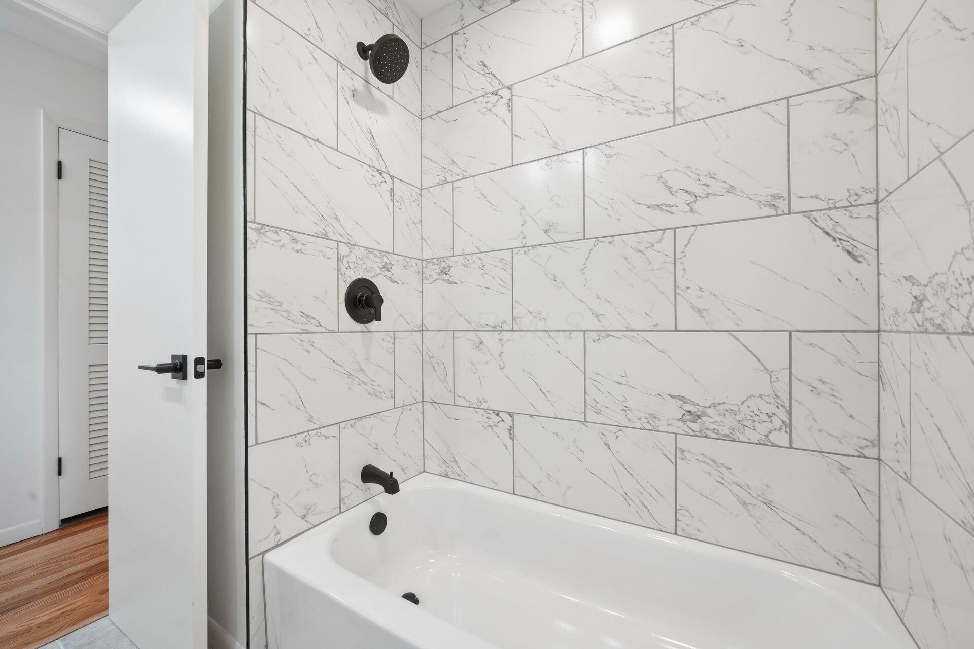 2929 Pickwick Drive Property Photo 46