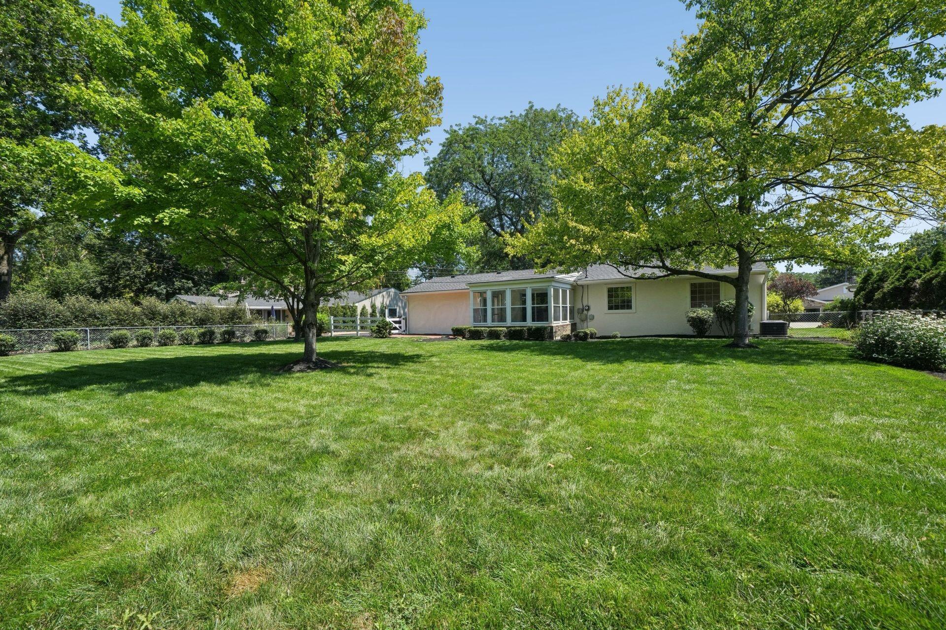 2929 Pickwick Drive Property Photo 65