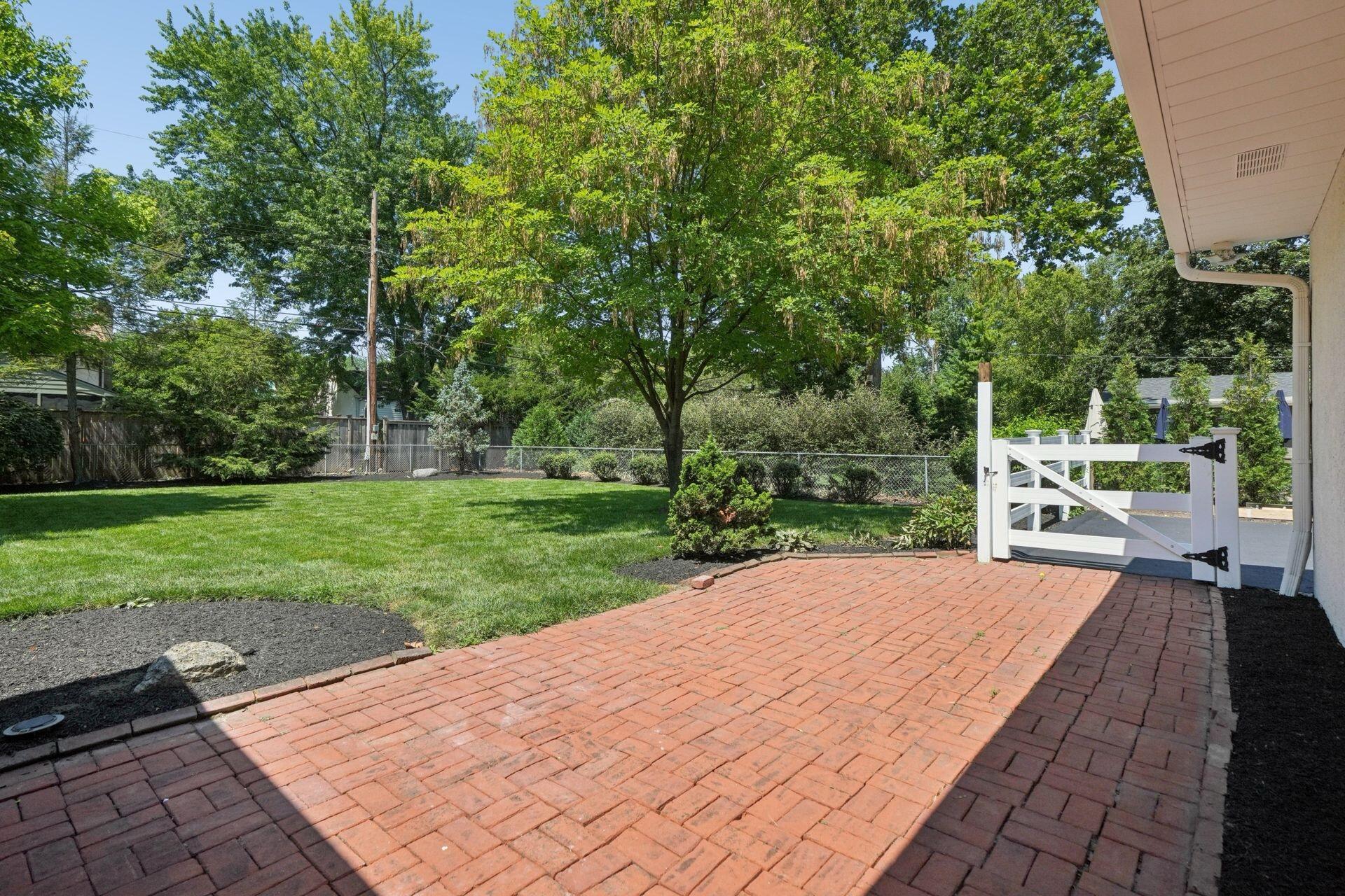 2929 Pickwick Drive Property Photo 68