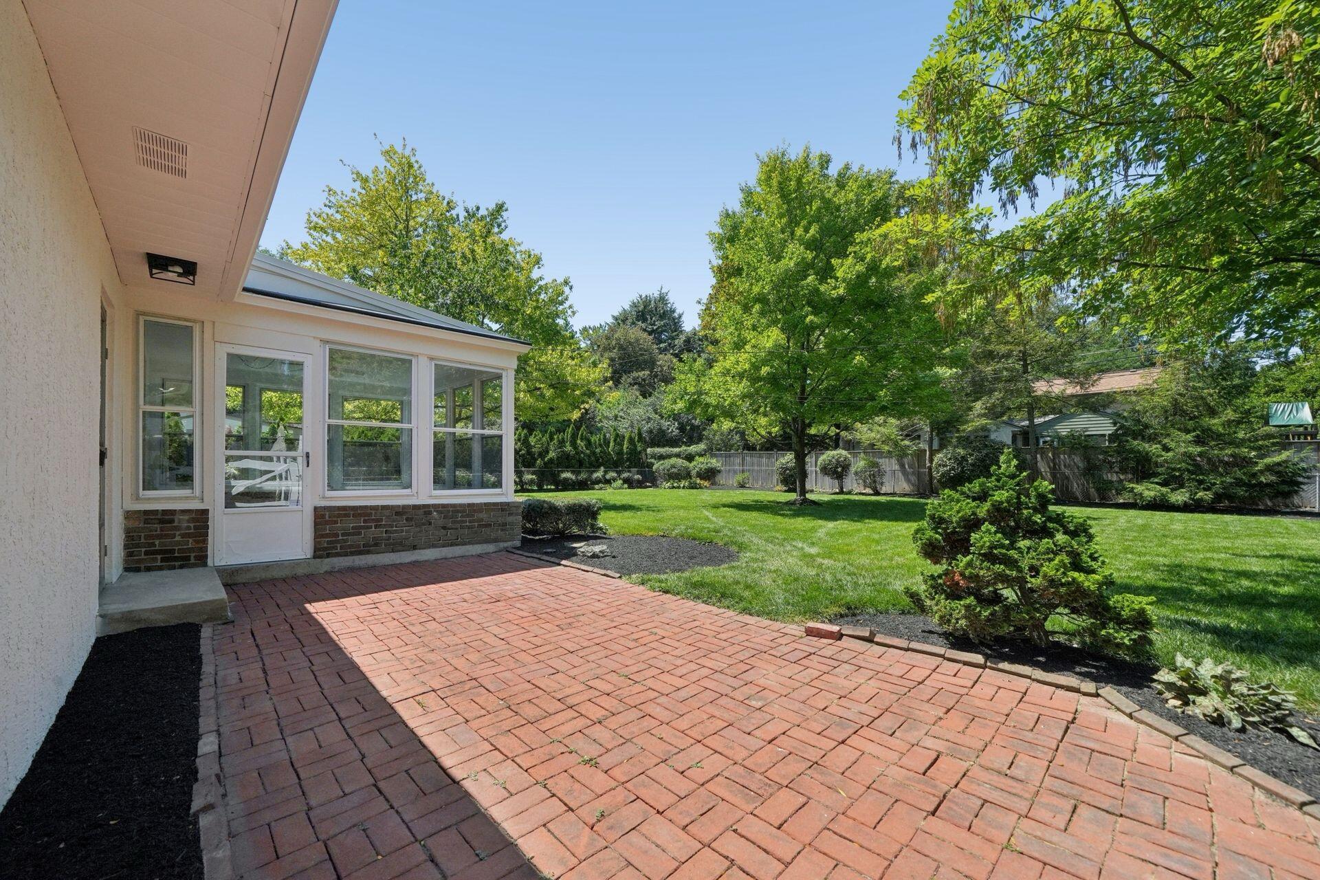 2929 Pickwick Drive Property Photo 69