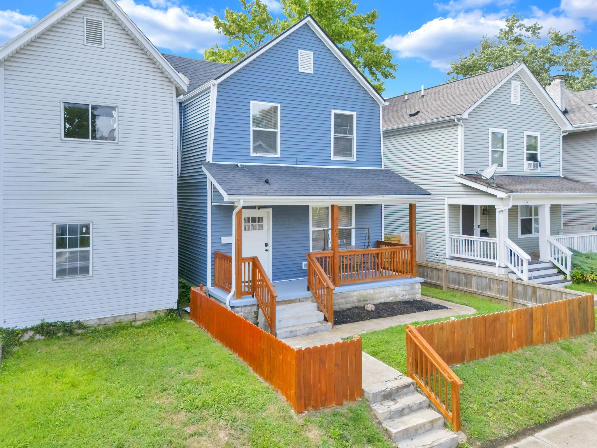 103 S Ogden Avenue Property Photo 3