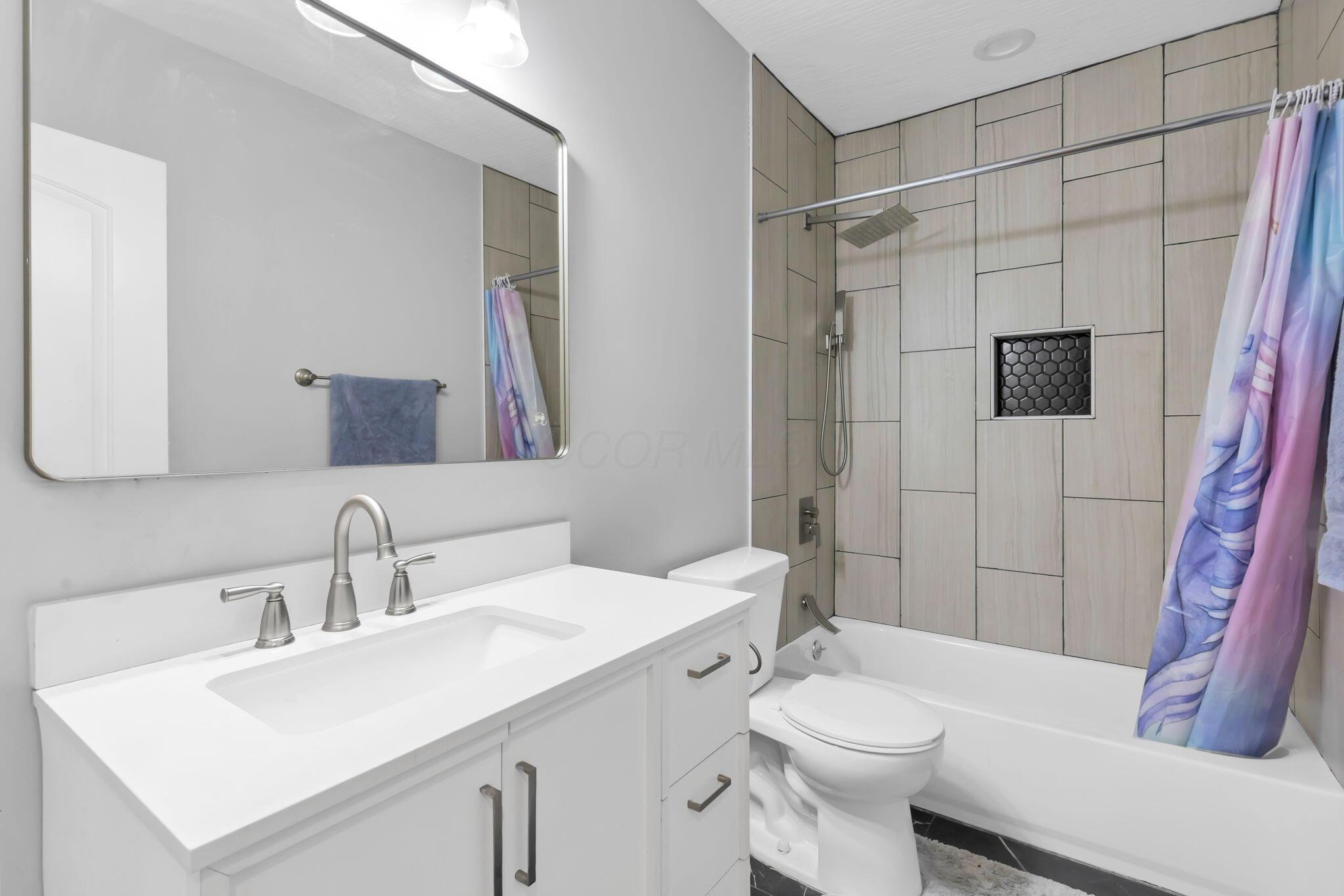 103 S Ogden Avenue Property Photo 34