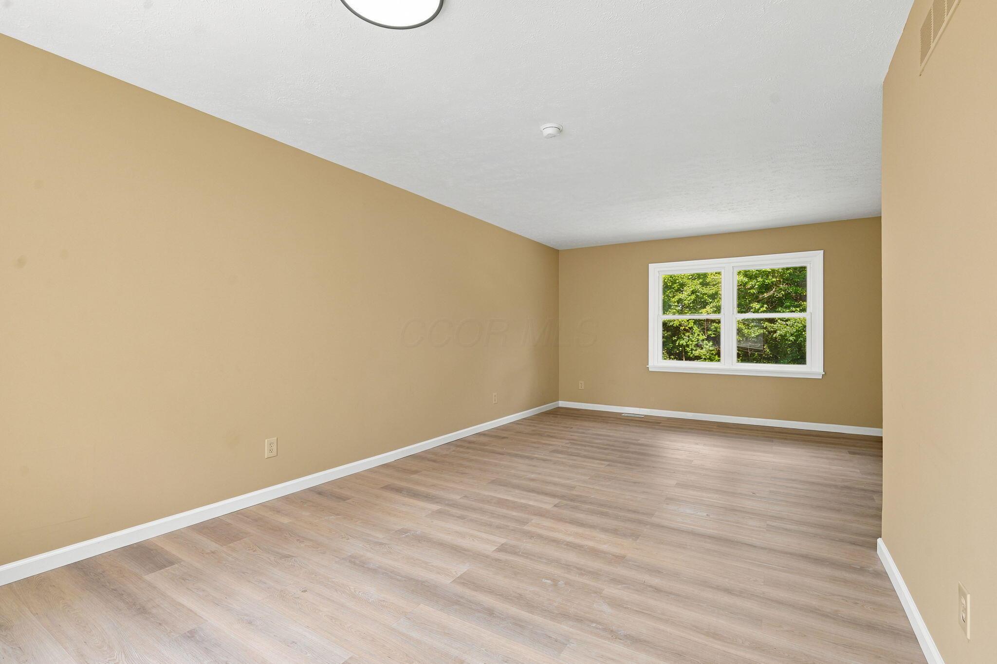11 Briarcliff Drive Property Photo 9