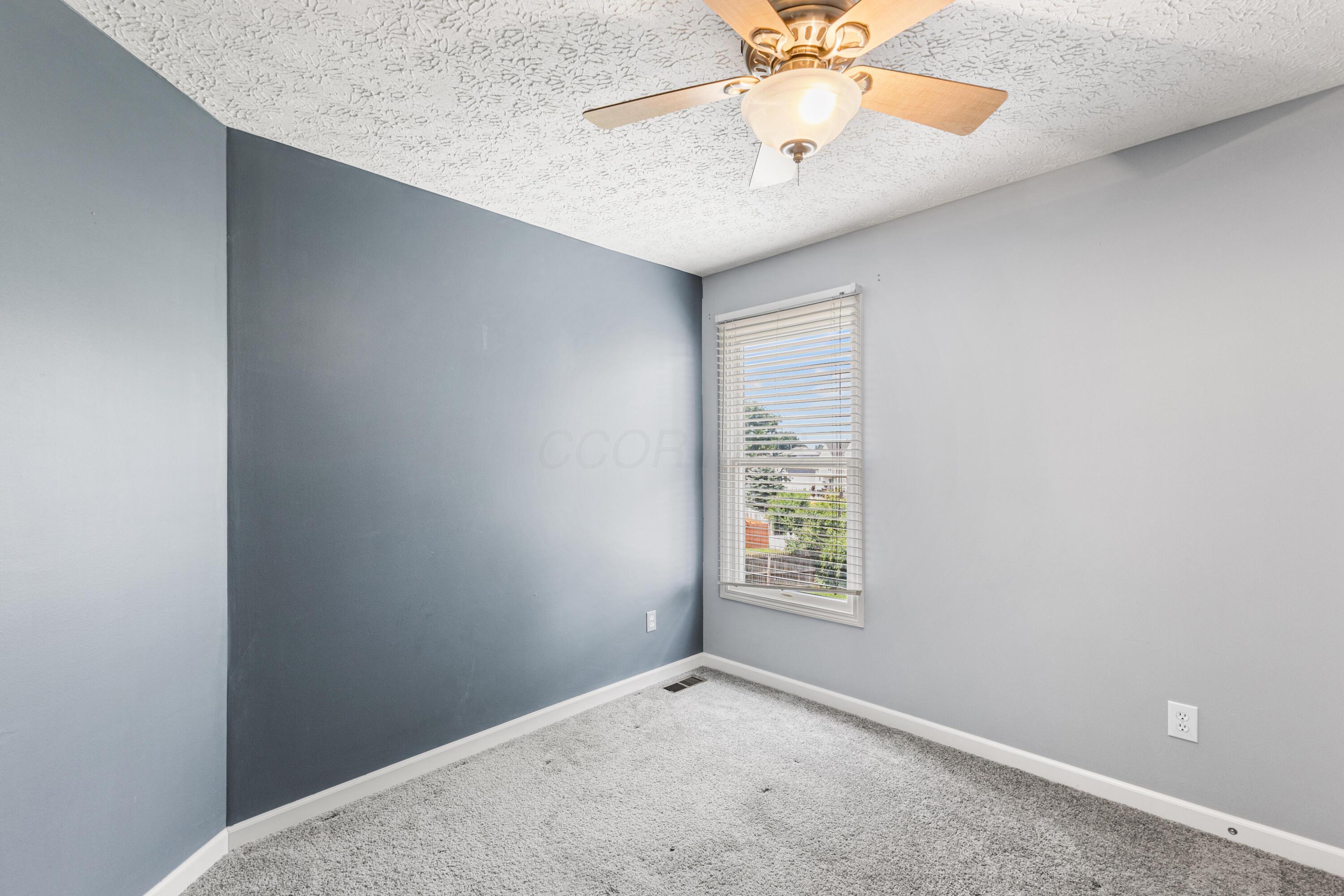 294 Kestrel Drive Property Photo 16