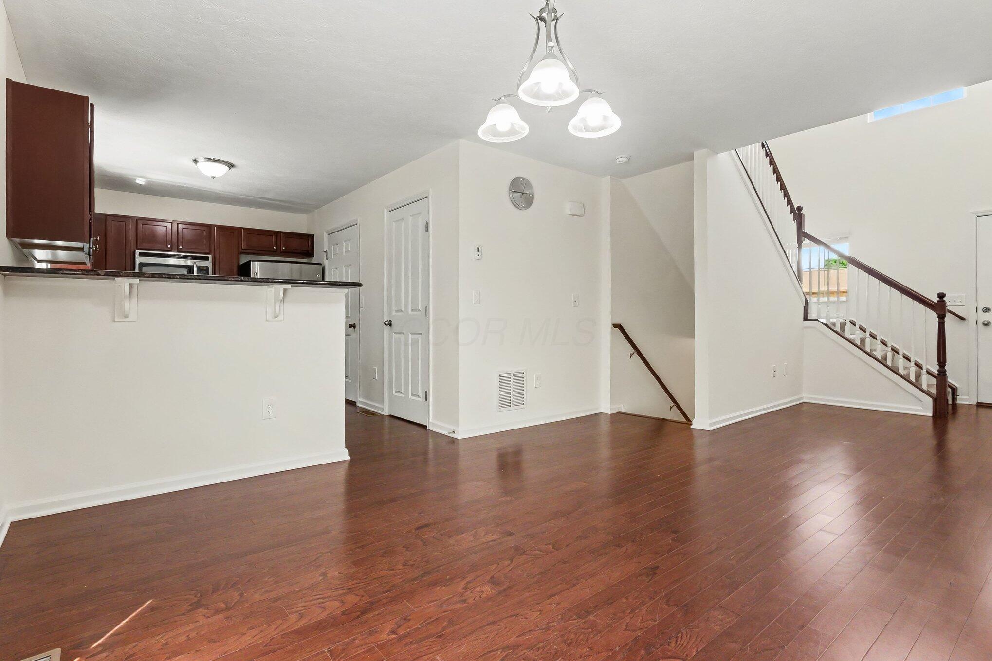 8345 Bruntsfield Road Property Photo 5