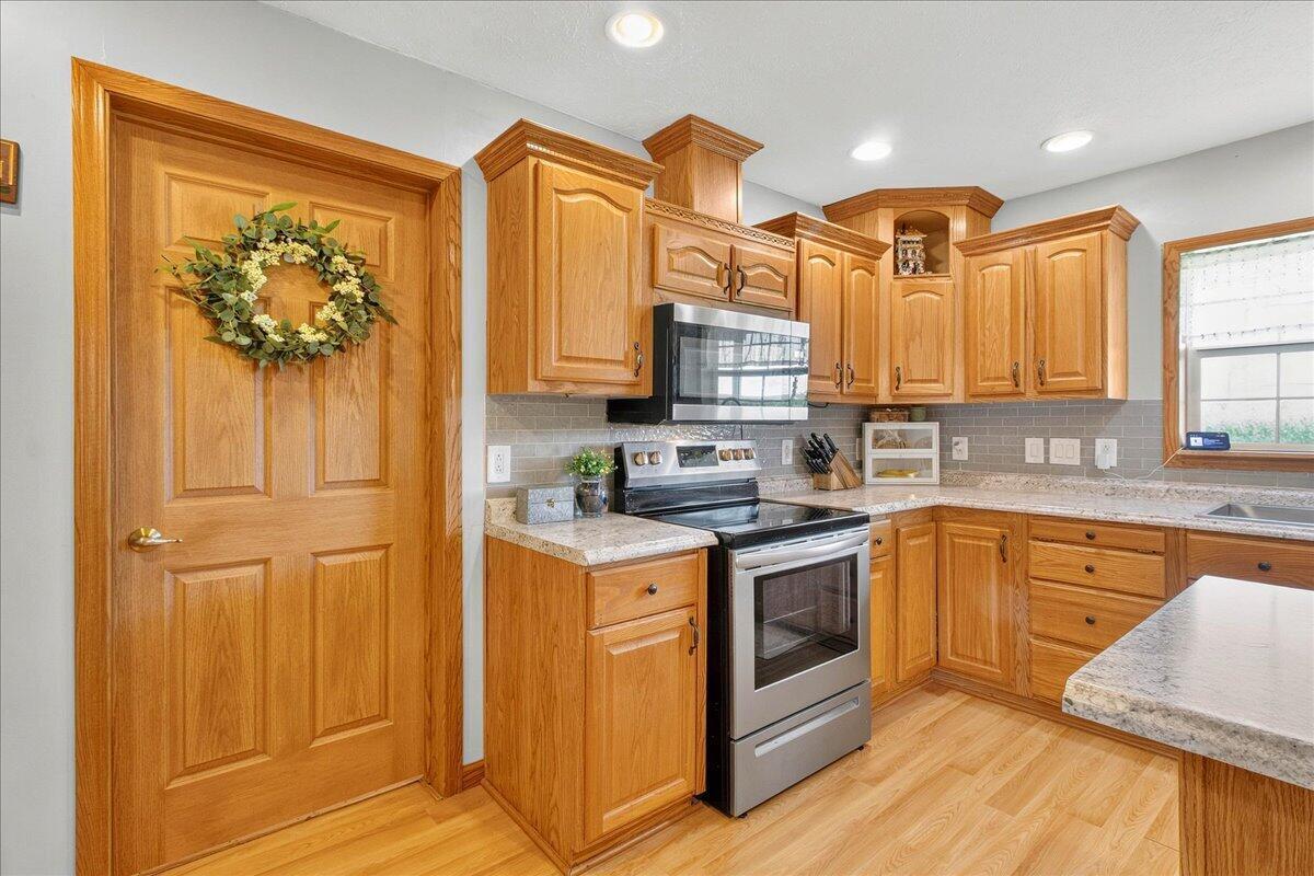 10543 County Road 41 Property Photo 24